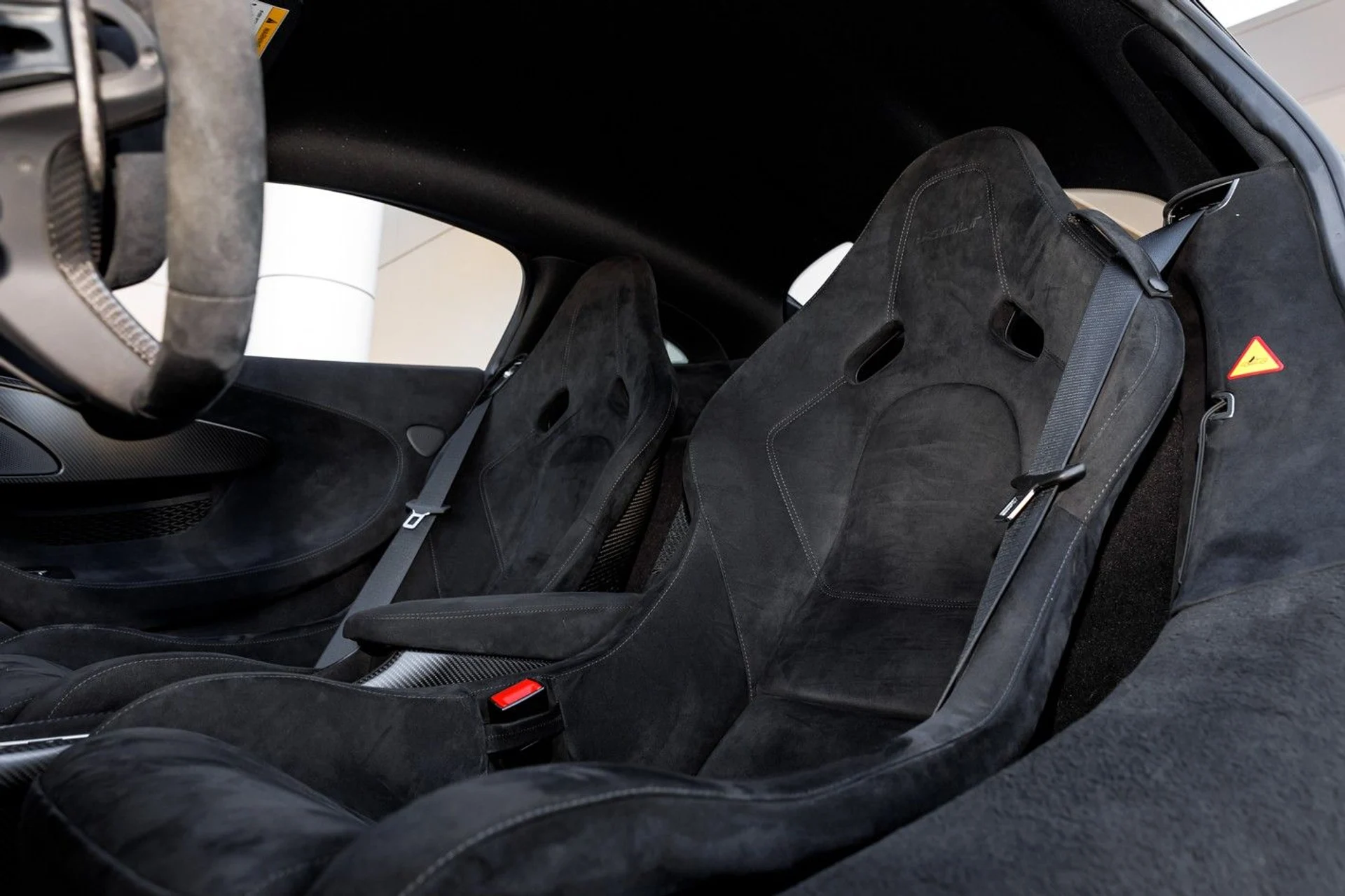 mph020_2338578697_615_p21_l_9b07fd5a55