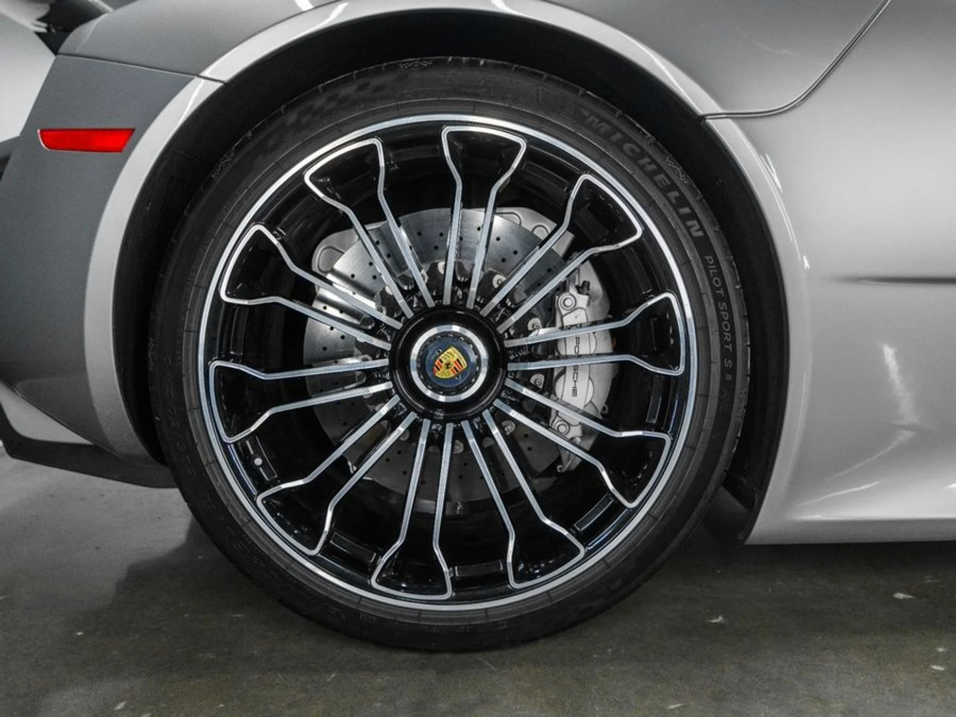 mph020_2341115086_d11d5255_a233_4c09_949a_7b352d5160f0_f1f4b7f370