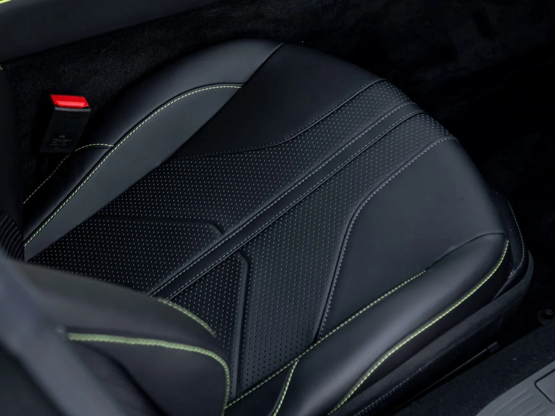 mph020_2342868893_21_5e68441669