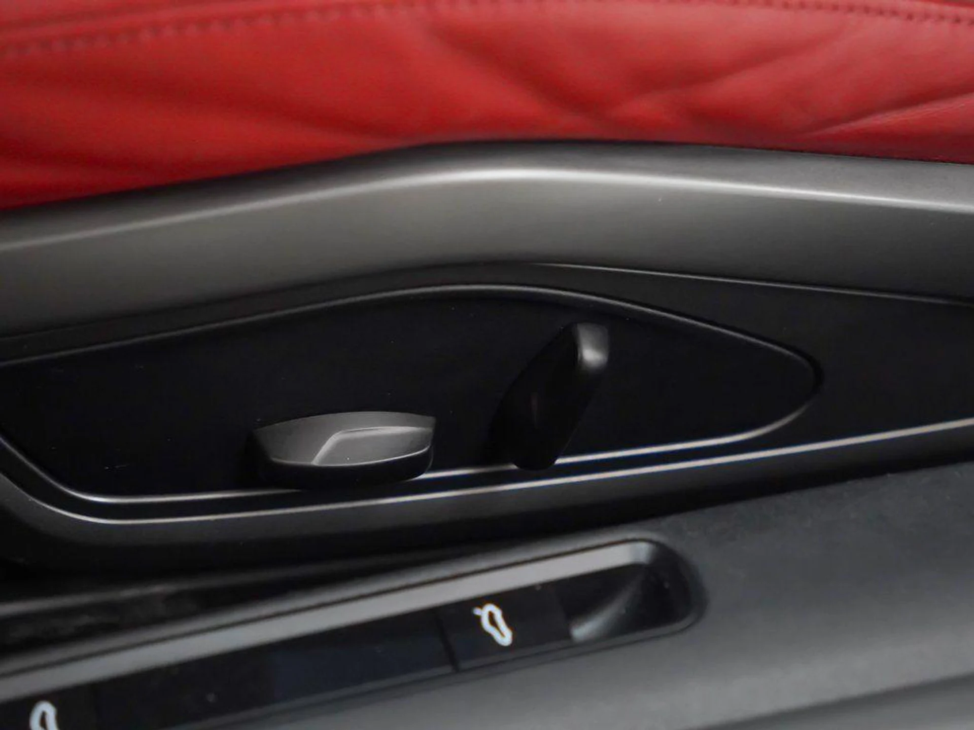 mph020_2343131477_6_M8_X1wa_Y_Ex_T3_Av0_XD_Cjaq9_Uz_X_Ww_ba5c59d3dc