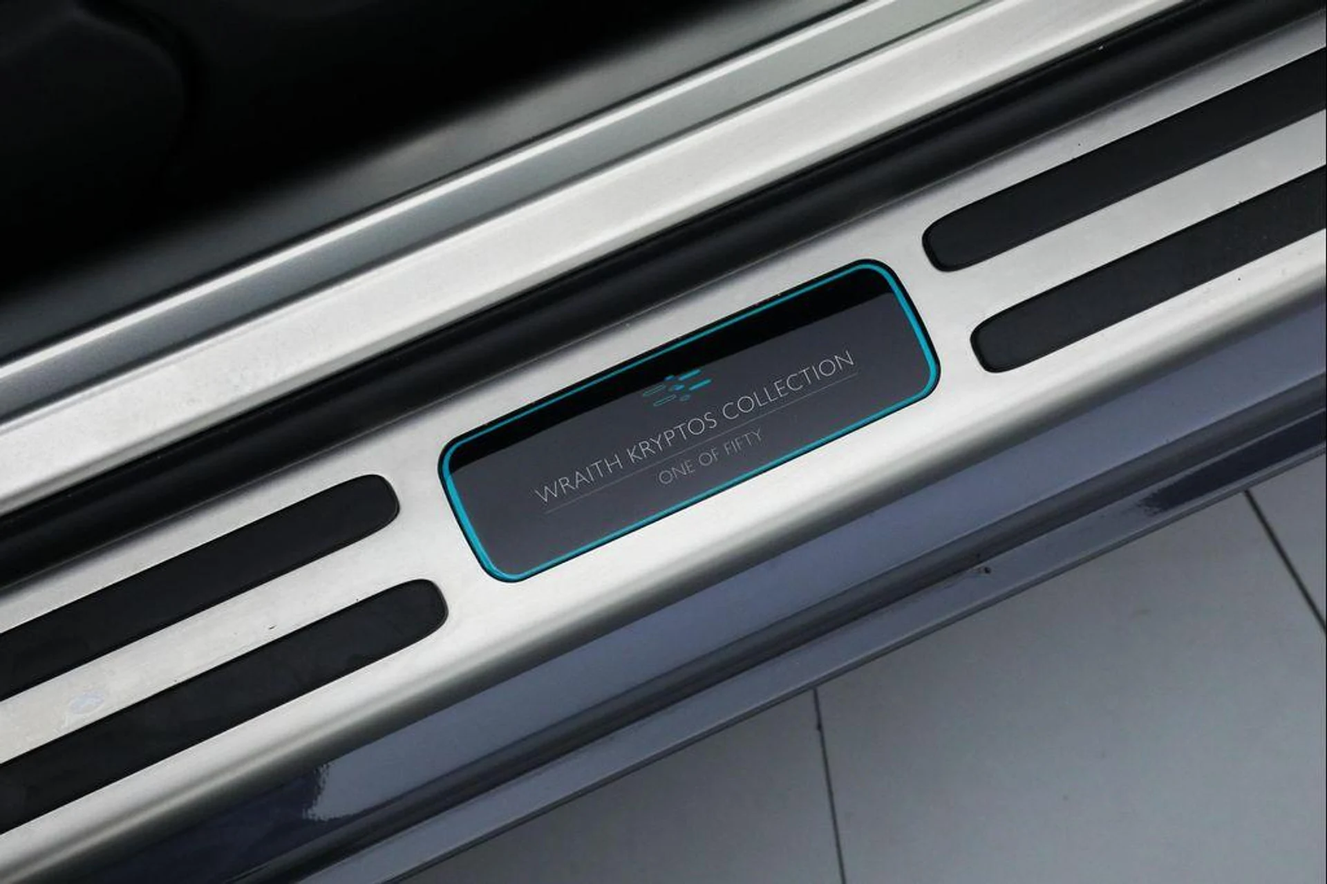 mph020_2343413498_e_L5esj4_U_Aa_C_Oj_Jav_Vn3i_Qo_RPY_4o_78b56e39c0
