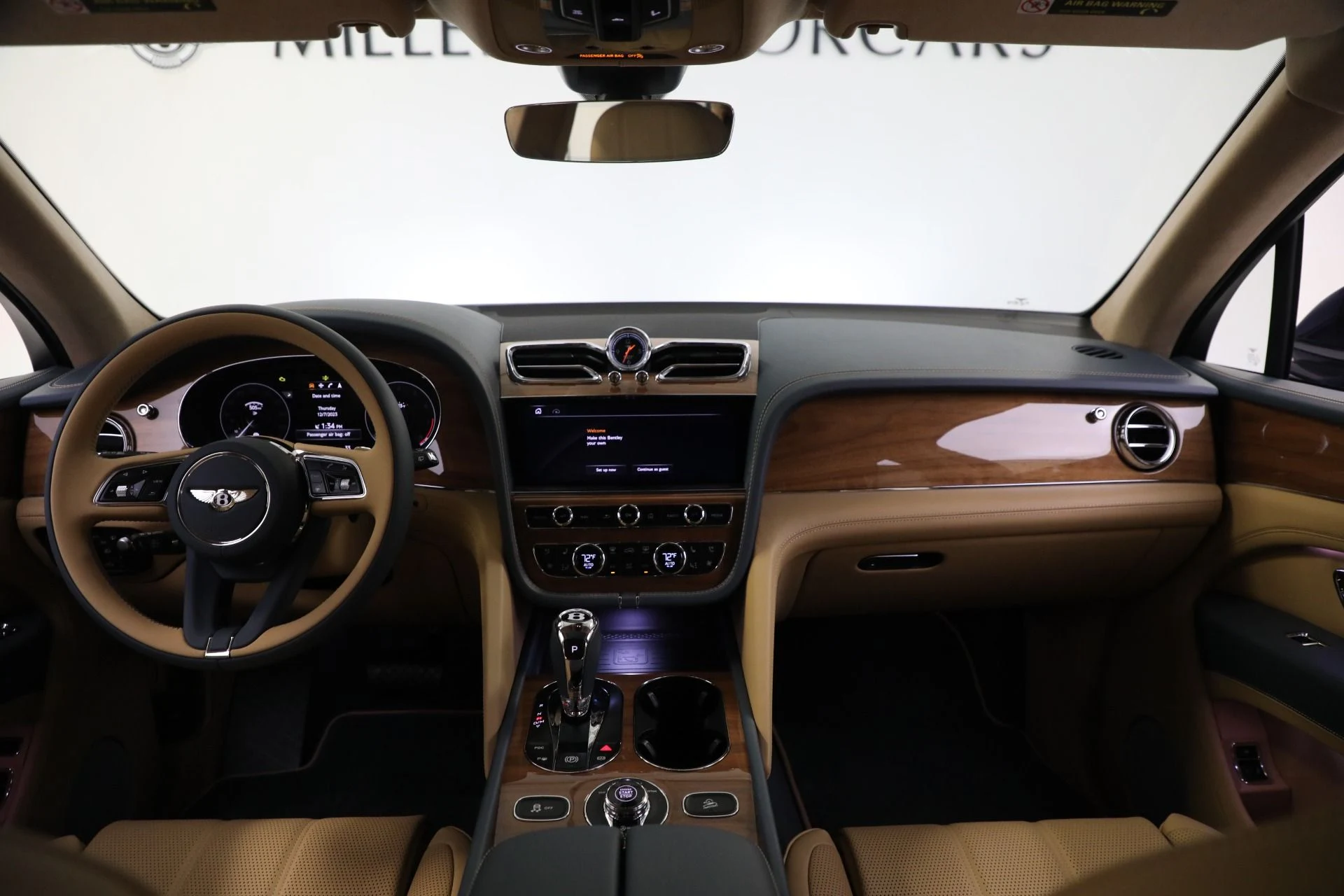 mph020_2343439594_Used_2023_Bentley_Bentayga_V8_8c3ba83d07