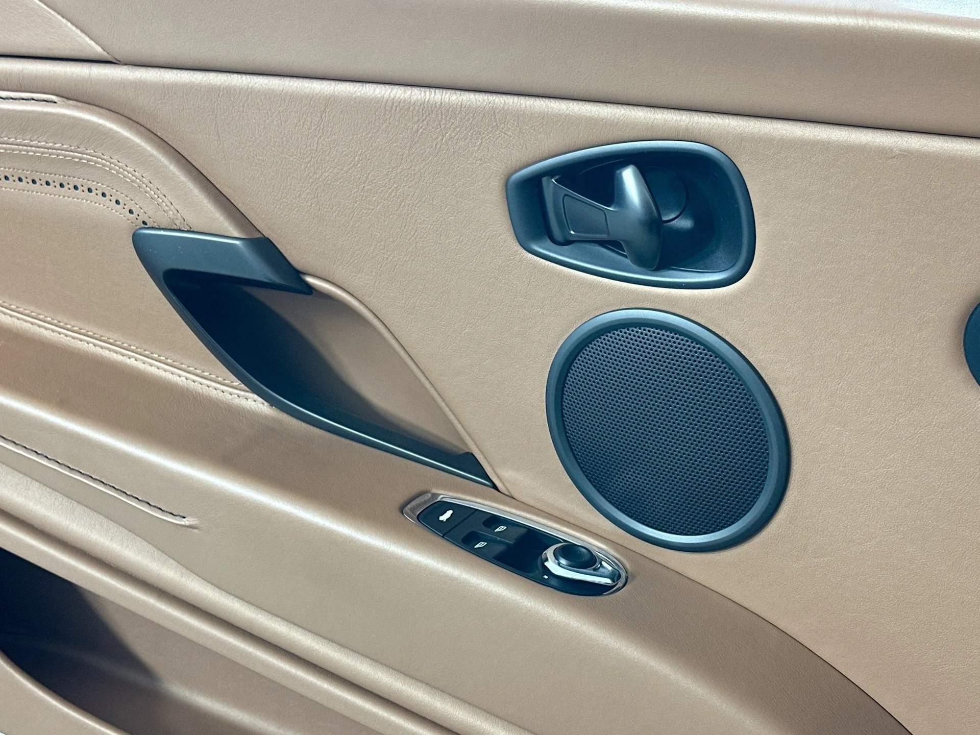 mph020_2343571040_21_416fb8622f