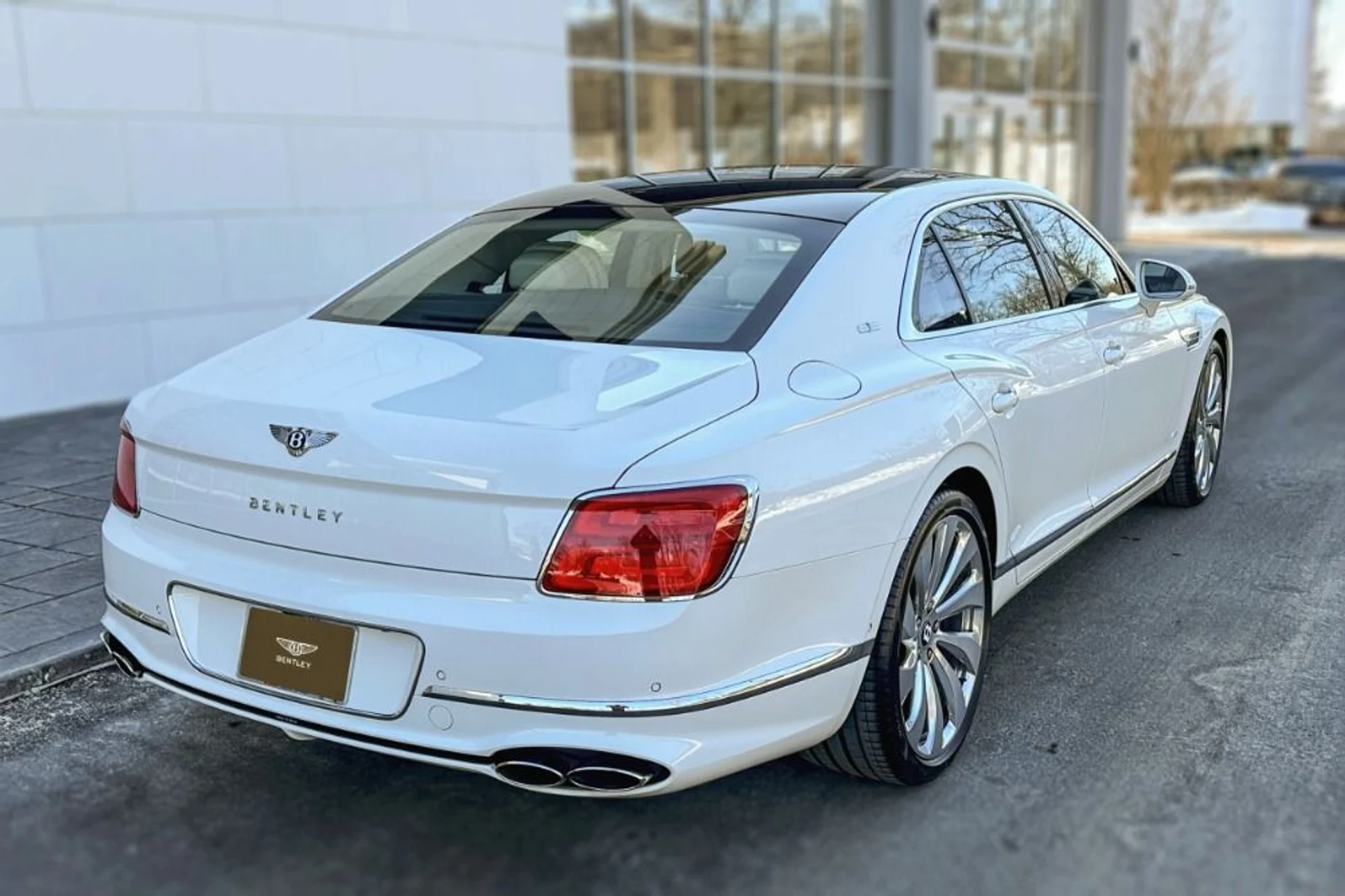 mph020_2345626317_Used_2021_Bentley_Flying_Spur_V8_Base_1770376346_88ba512e62