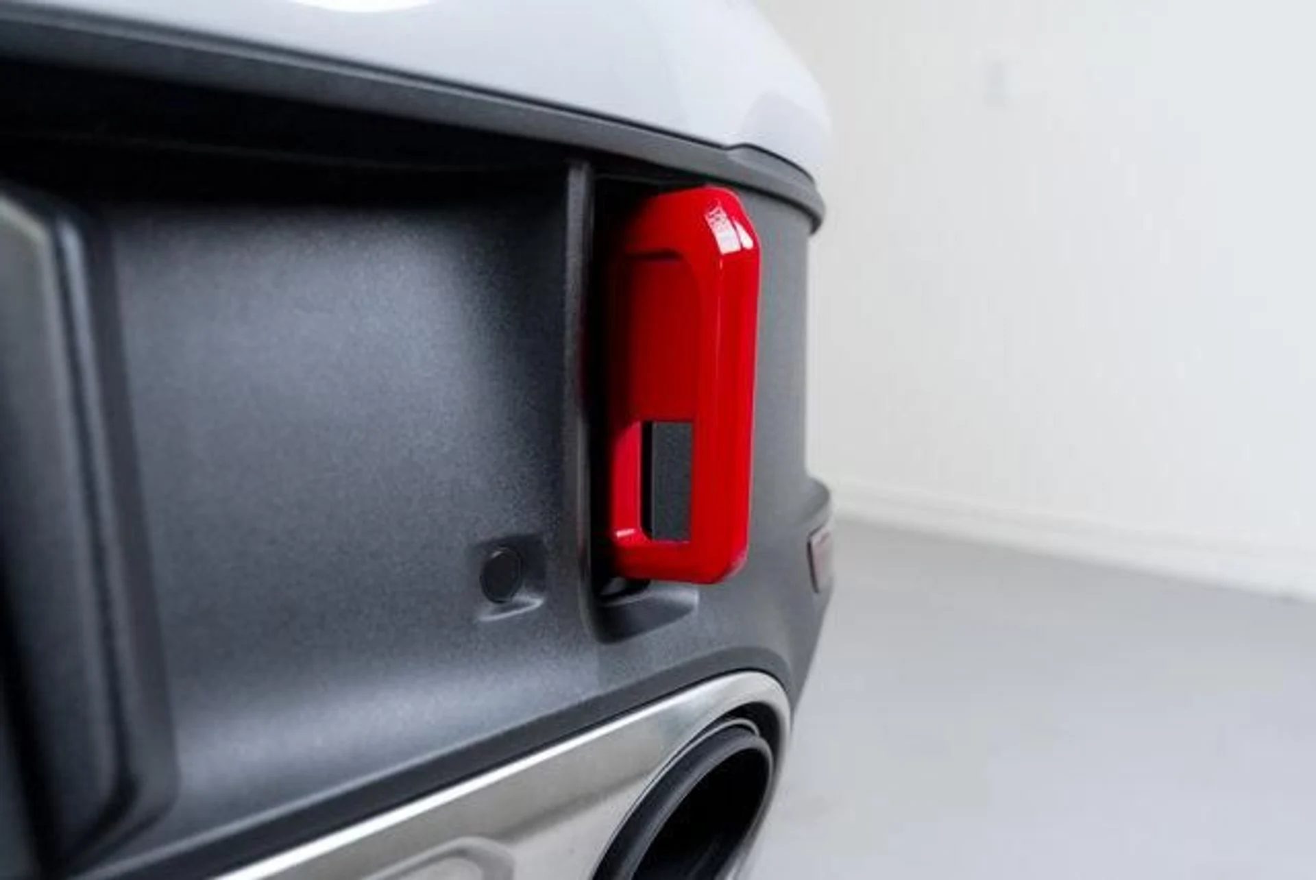 mph020_2345825883_au_J_Hv_v_Ad_R9kthp_Bxphta_K7fd_o_46f4c53224