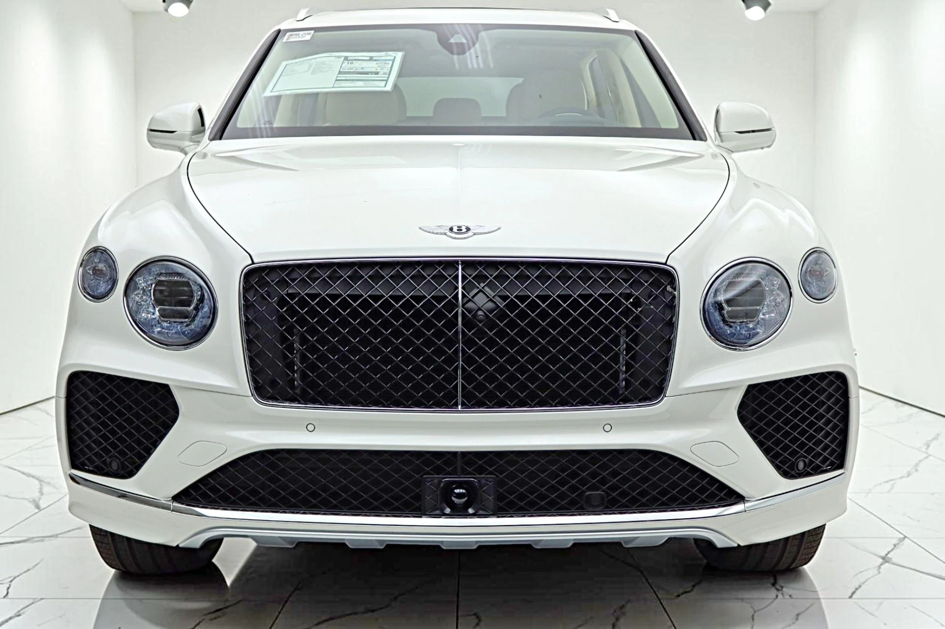 mph020_2352747760_New_2026_Bentley_Bentayga_EWB_V8_136aa99bb0