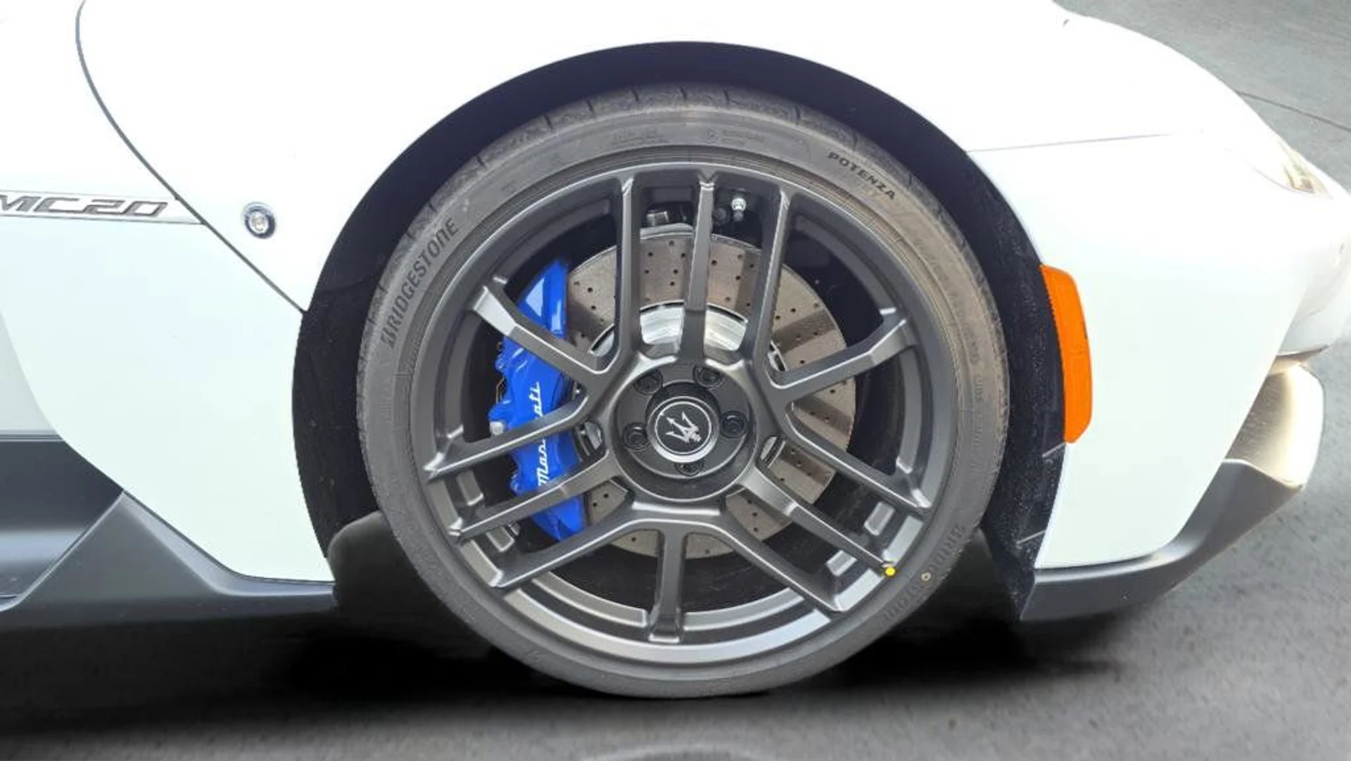 mph020_2353174057_7718fea83148449ba01898814a2b6573_288544f892