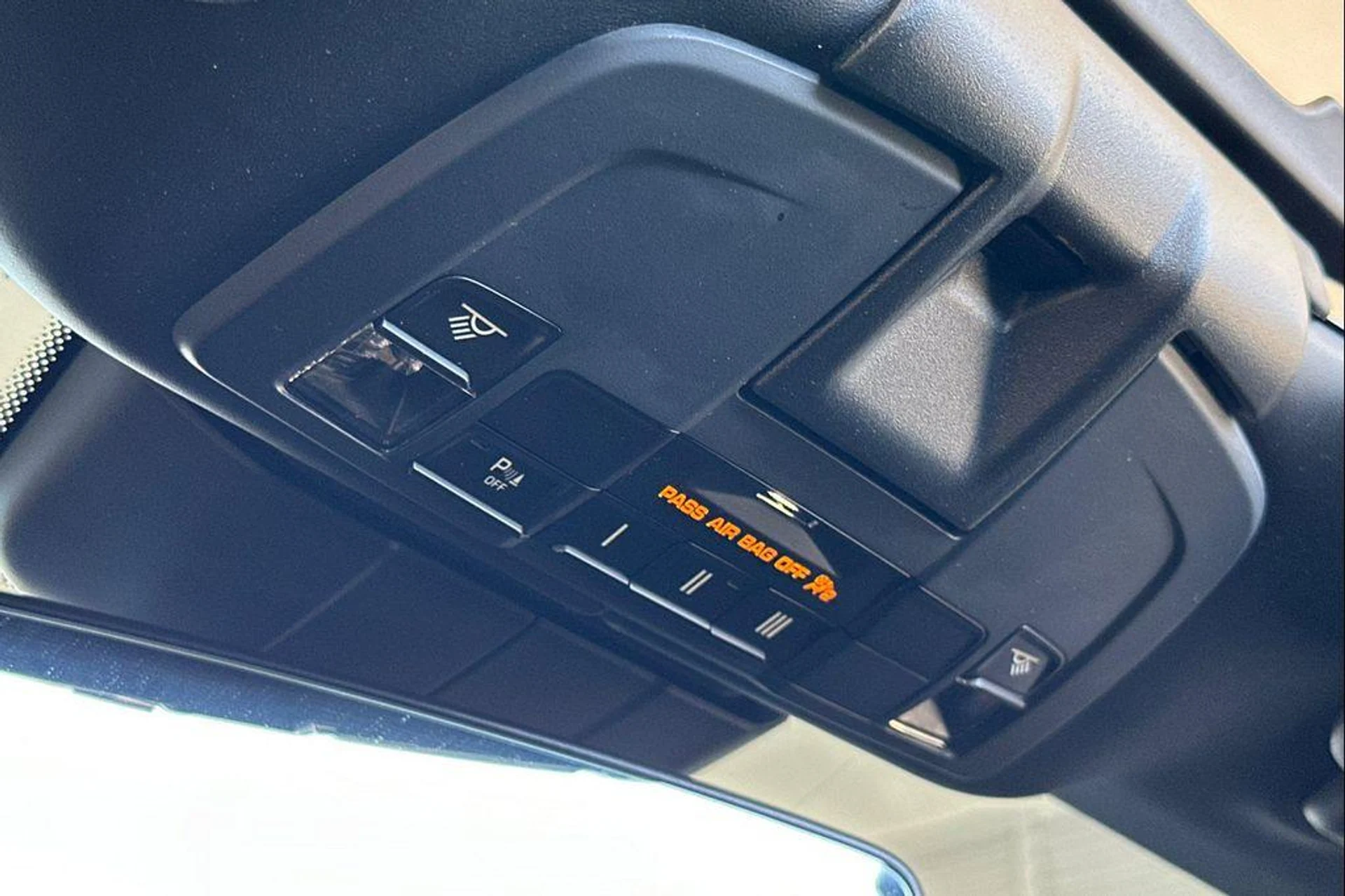 mph020_23544582_AQ_Ot_TY_7_If_Zm19w64y_RV_Hk_C8_T5z_E_87ad82aef6