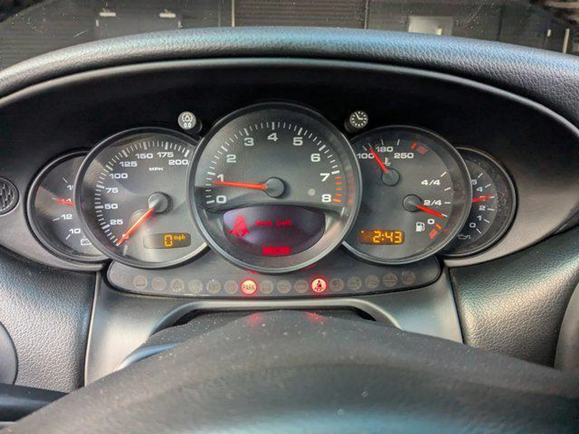 mph020_2357707322_x_SS_6_PLZ_Uh9d_W_2a_G6r7yf_Gt_ZTM_3d424ec115