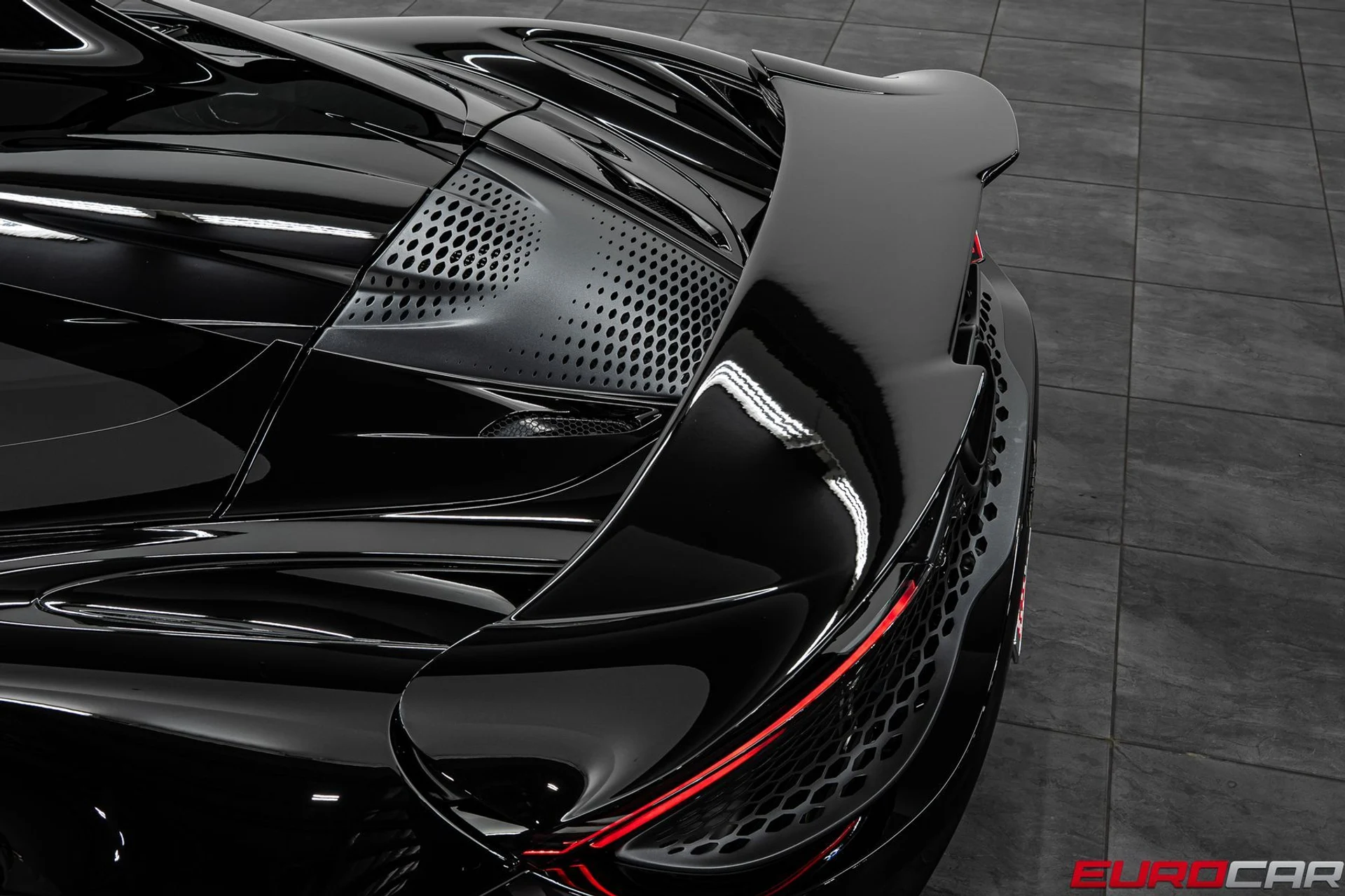 mph020_2361039788_f7483452_fb8c_4925_b316_5ee26c580cd9_18486eb924