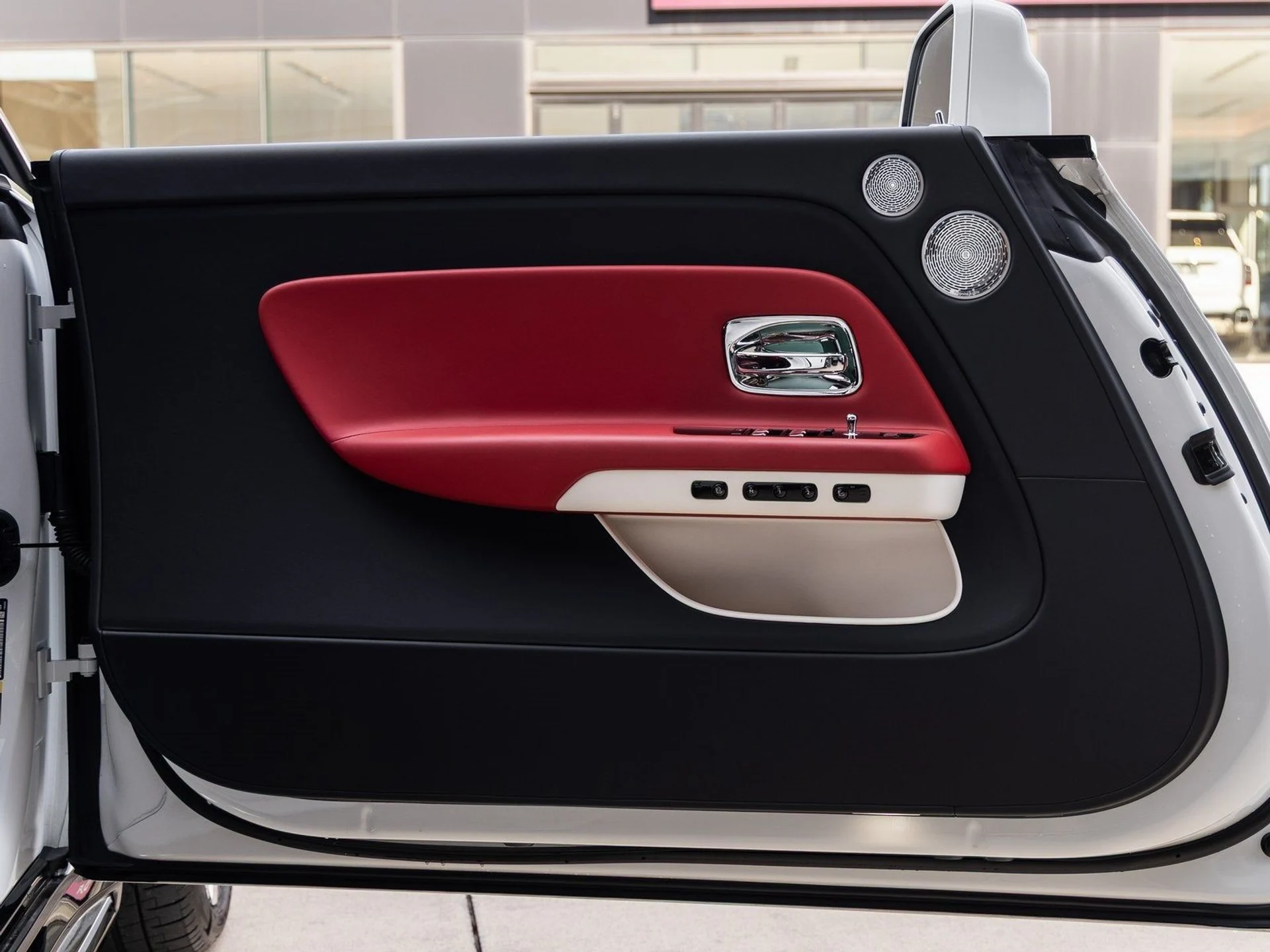 mph020_2362801659_21_c925b74e44