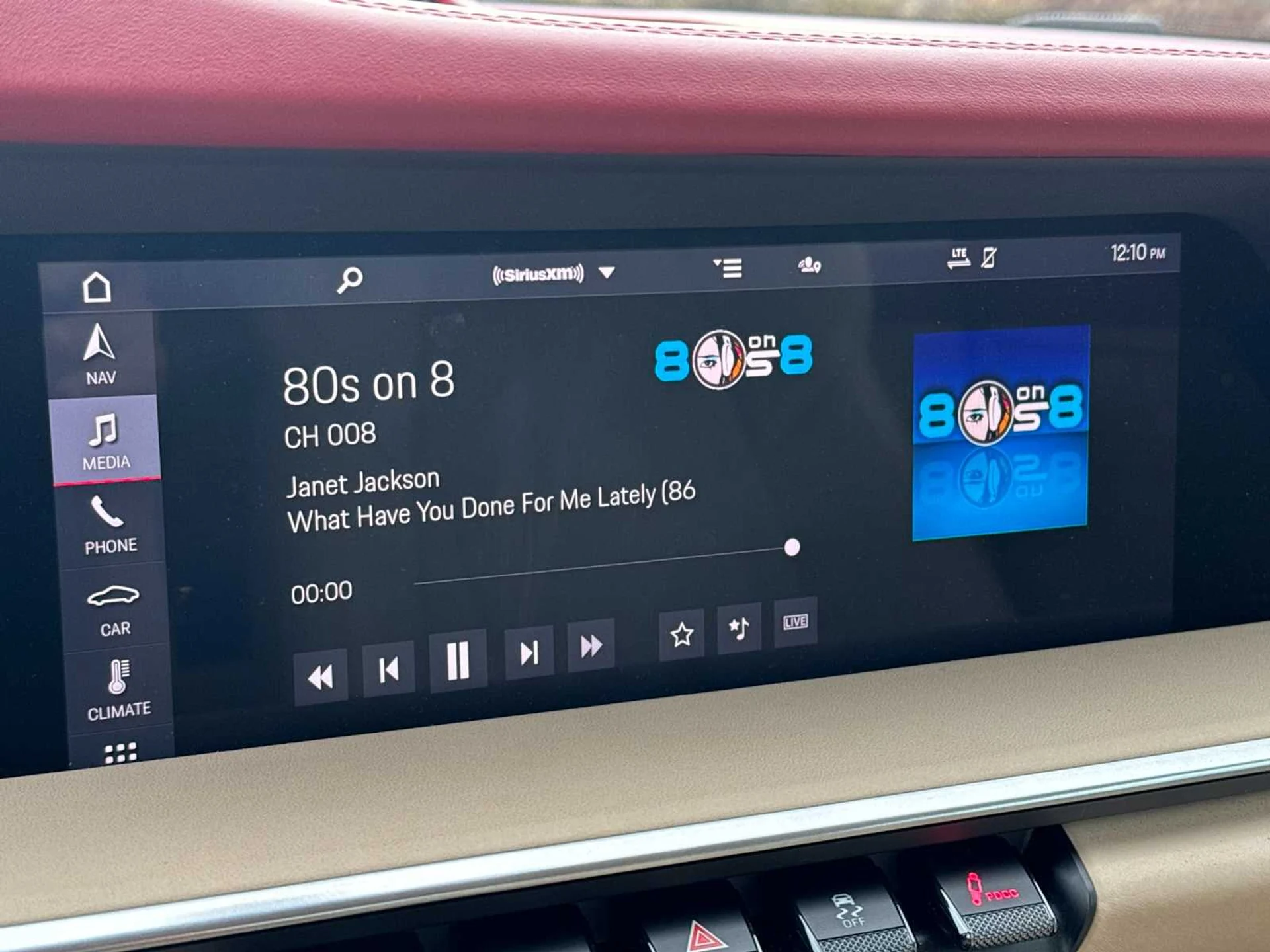 mph020_23634037_8c4e8f5933064197d91b4400d8051530x_71790eabfd