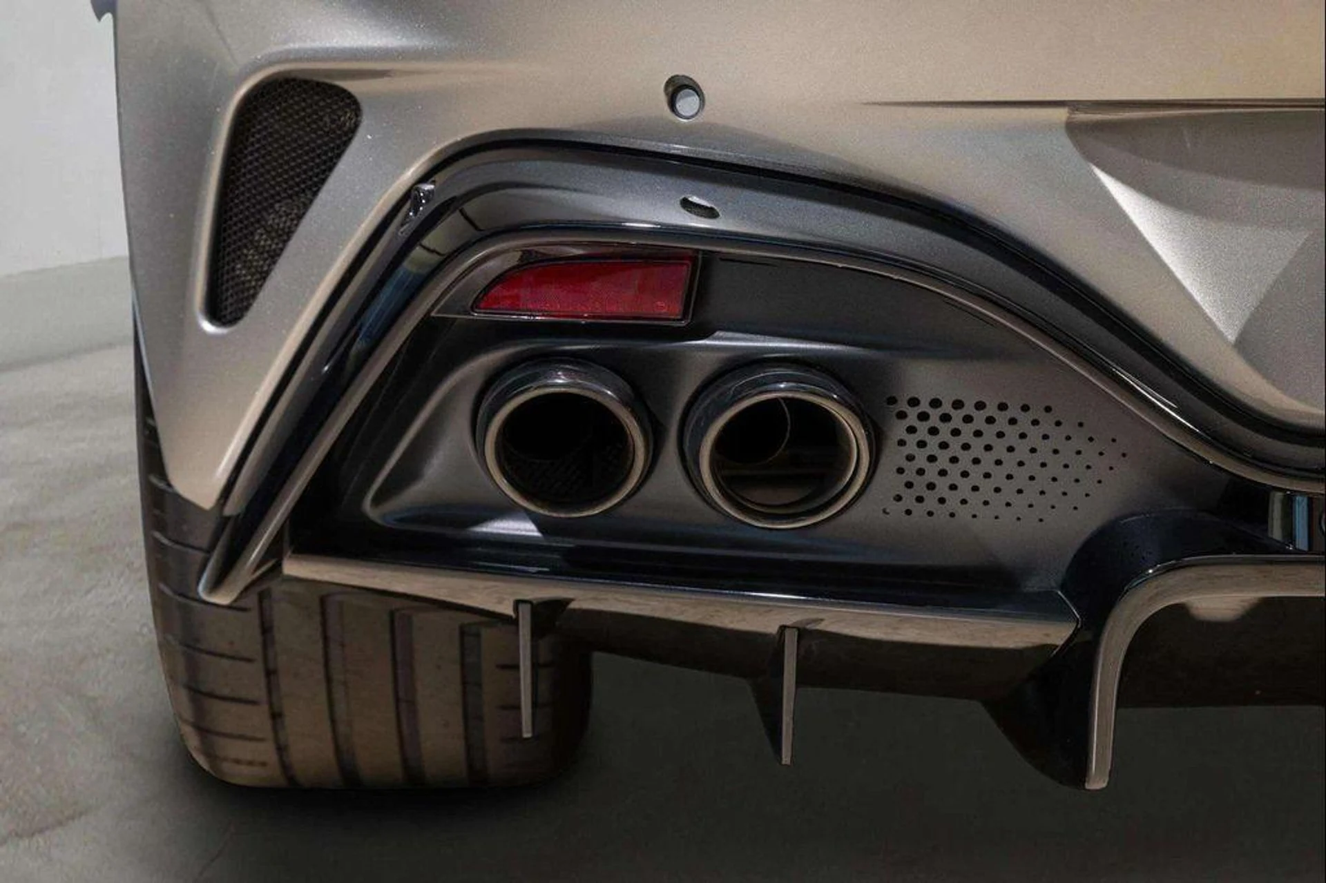 mph020_236628575_P_Ig_Si_Ii_Vi_MB_Ruu4_Orv_HVH_Nmjll_Y_88cd8d21f9