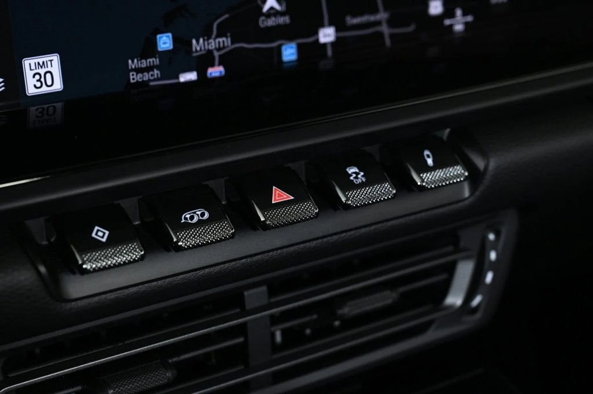 mph020_2367610084_62aaf96c4b534797a9a2f939b7b09e6d_ed2266345b