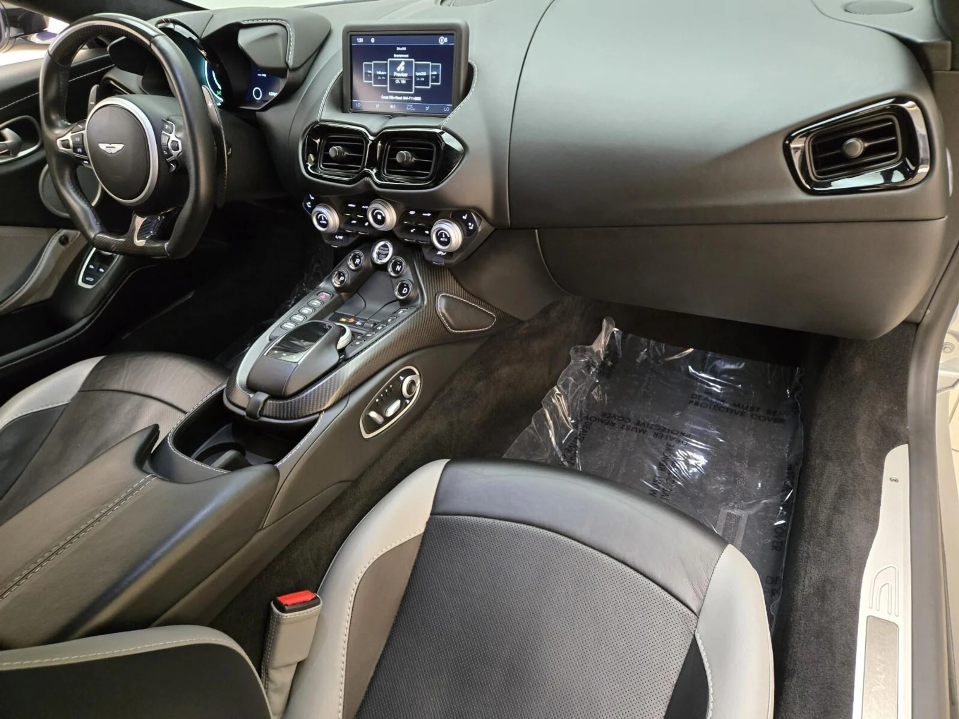 mph020_2370031694_Used_2019_Aston_Martin_Vantage_1756191182_a121e64d99