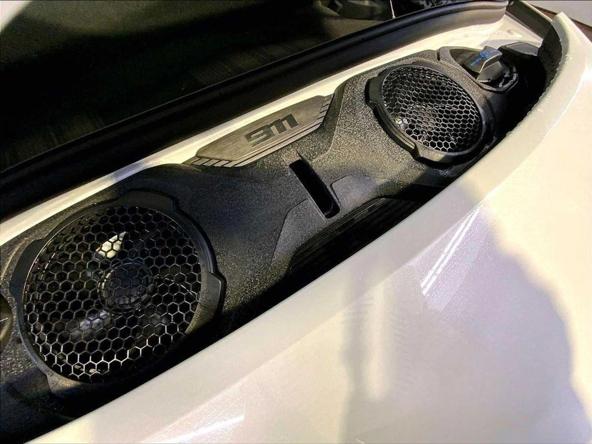 mph020_2375569882_uyt3_Csl_MEUO_9d_OKQ_4_T5t_U_d1_E_Es_f29b84e515