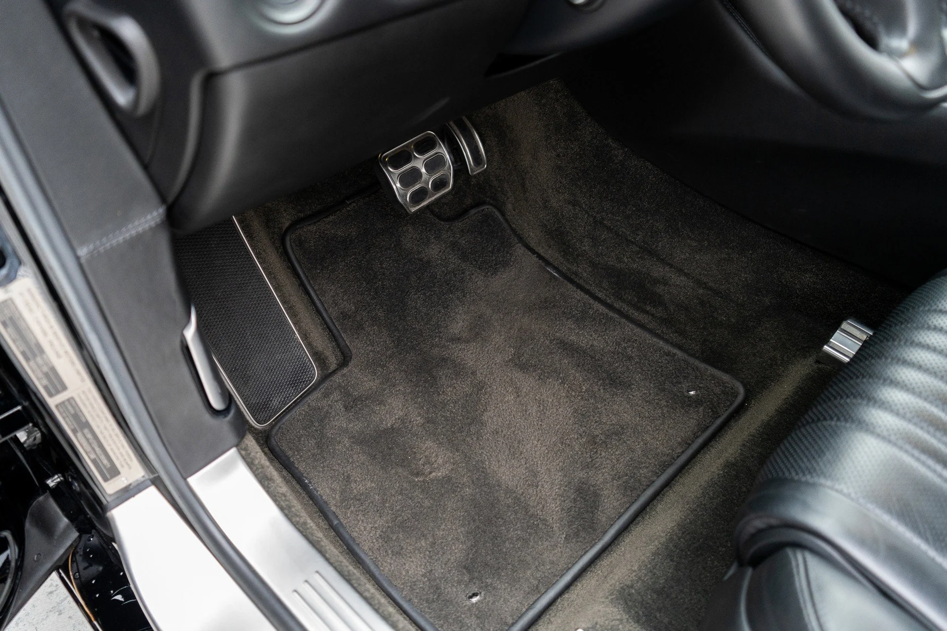 mph020_2383599837_21_4544058b5f