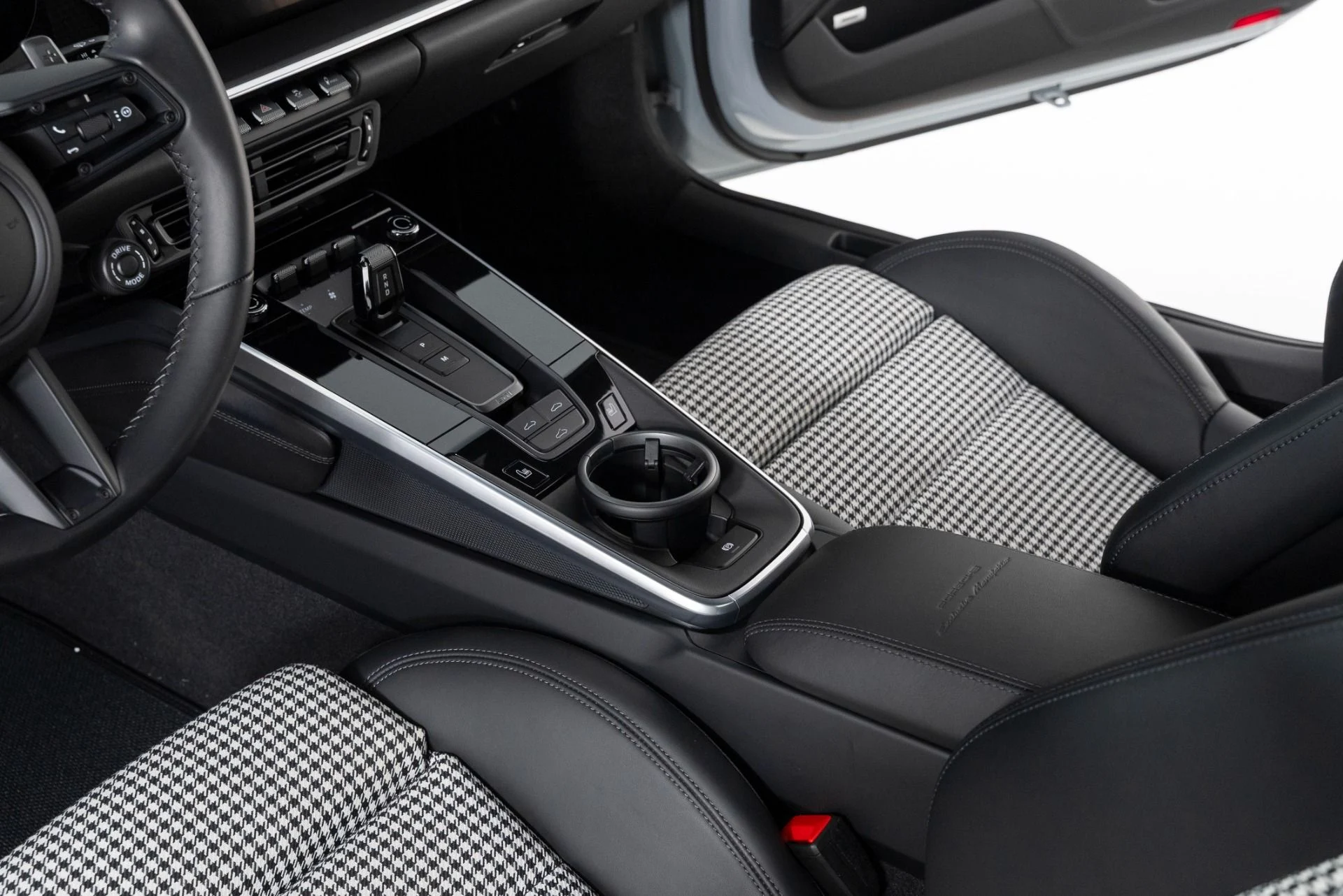 mph020_2388024255_Used_2024_Porsche_911_Turbo_S_1754514787_8339921dc0