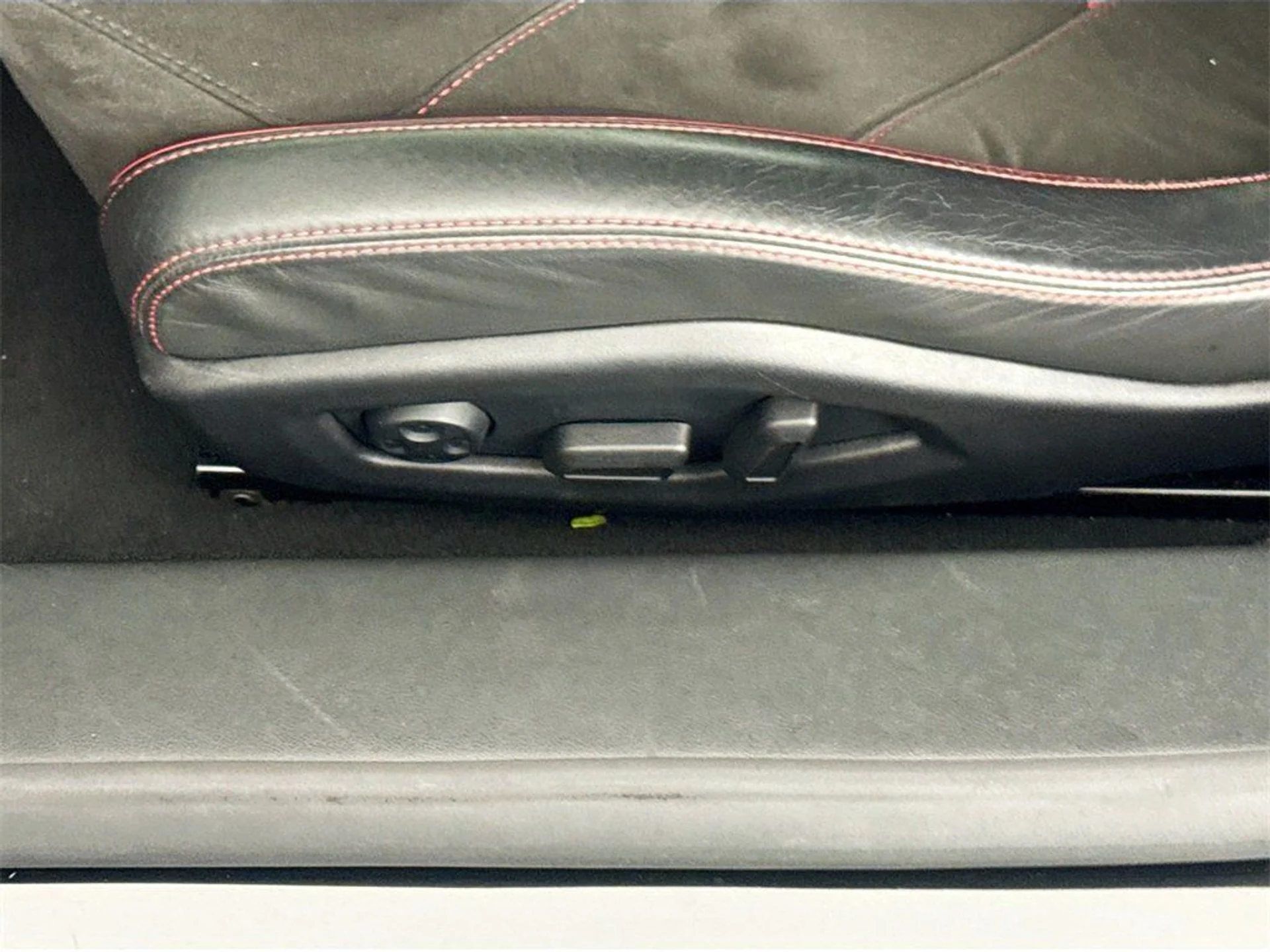 mph020_238932573_dbdde7e0b7d0164f80e711013d006c74_3ad940a0a6