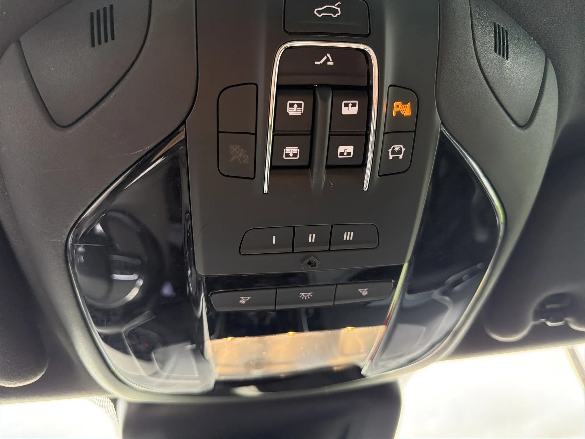 mph020_239450096_21_2f120c5043