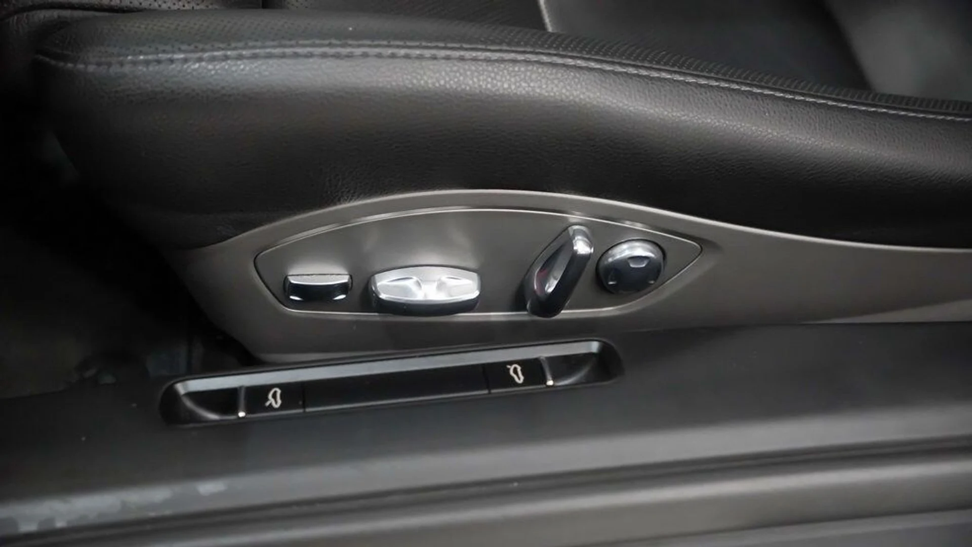 mph020_239792370_f2531bd451df0994bf2c3b4fbddf5236x_e6bbdad04b