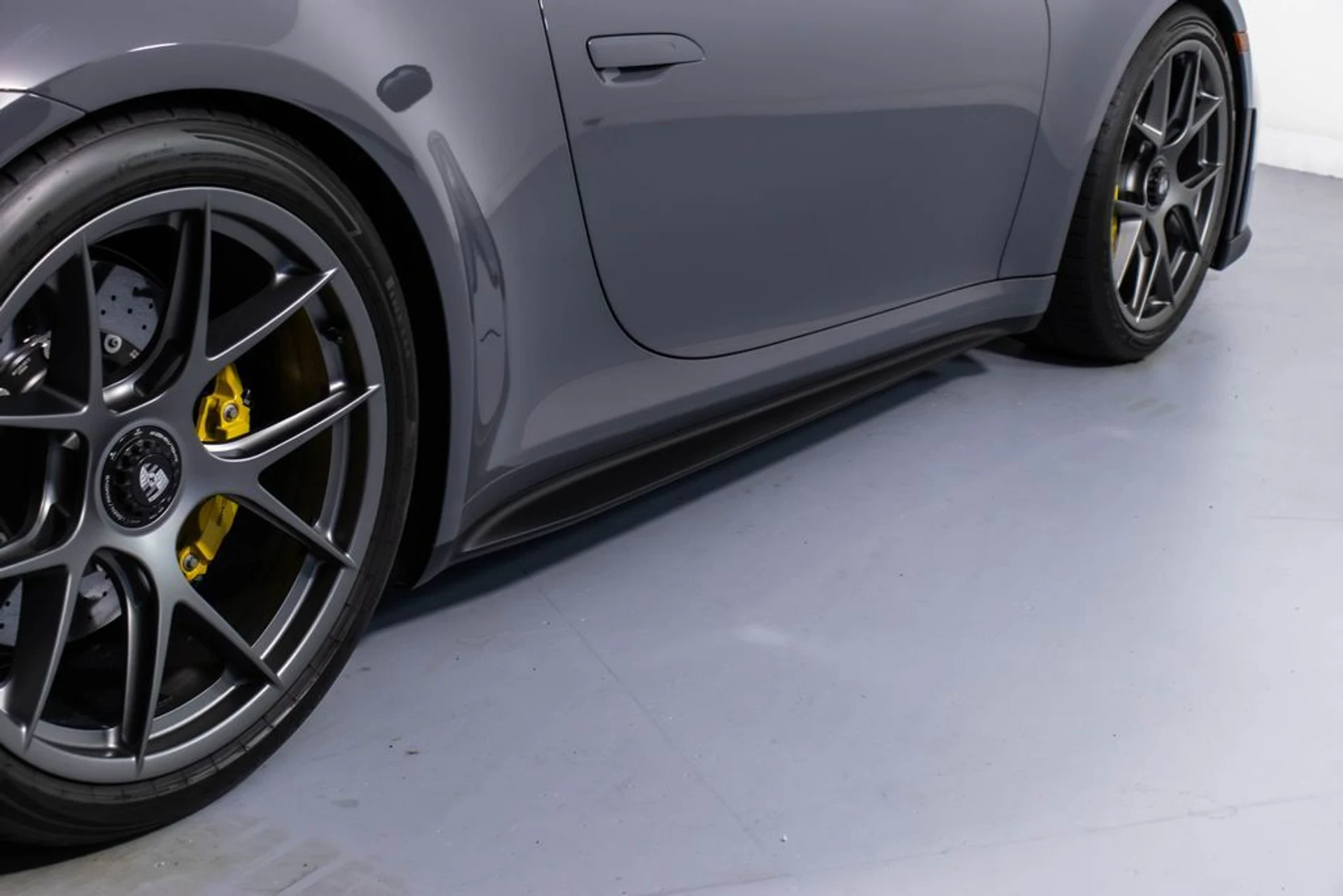 mph020_2400268143_27db17c2eba19907b7a56201d131a272x_f13742e674