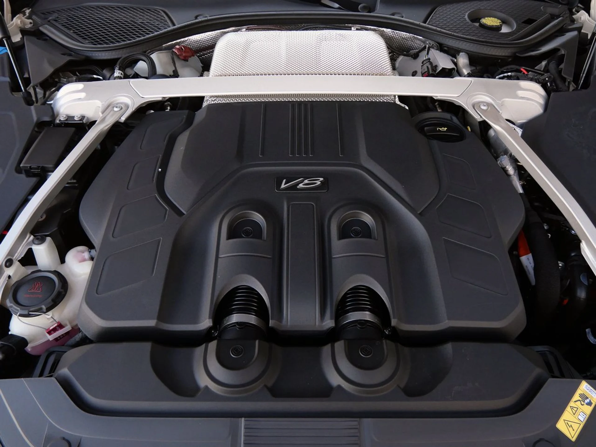 mph020_2407715605_e8f3672747ec0b86d238ea59b31d7915x_70e8b008af