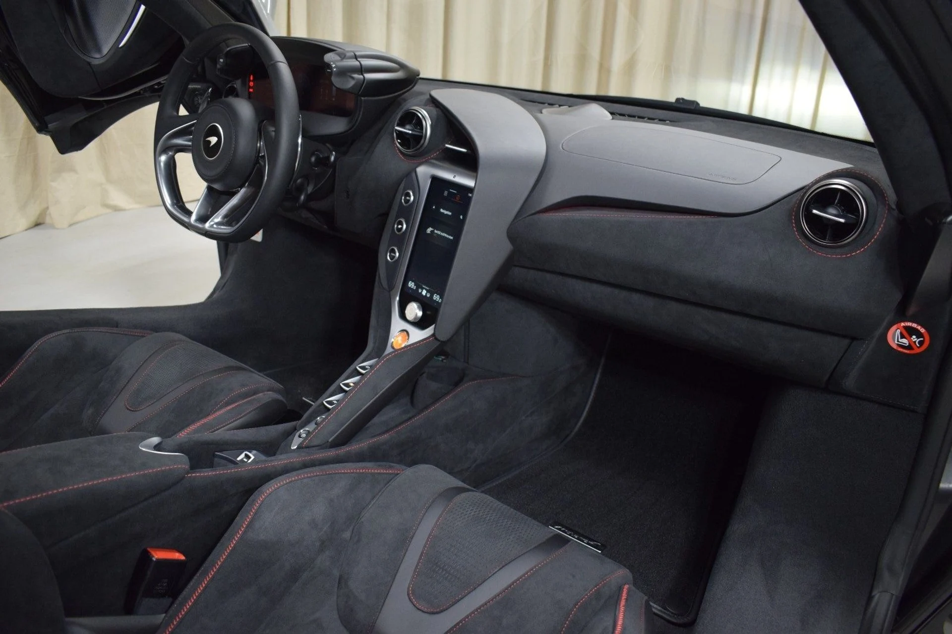 mph020_2407740996_1dfeb657c5275ed0e0e9c8995c08751bx_a2fe94ba92