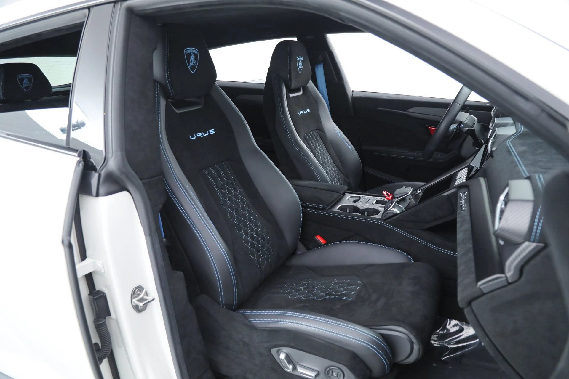 mph020_2408019252_06f5296a9edd15844cfa10111501dfc5_ac07c2f39d