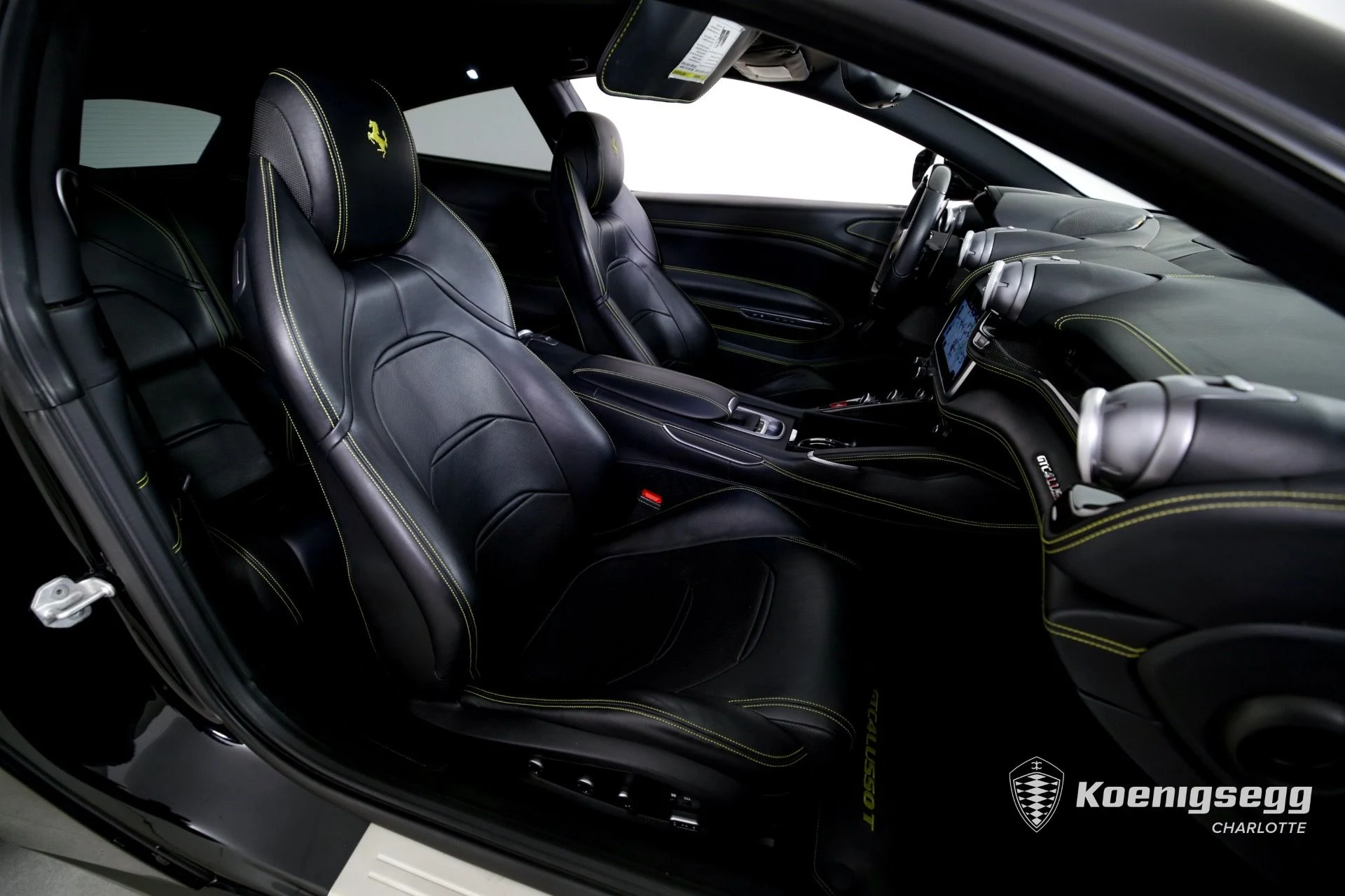 mph020_2411474138_Used_2018_Ferrari_GTC_4_Lusso_T_1761056109_7b4aa89bad