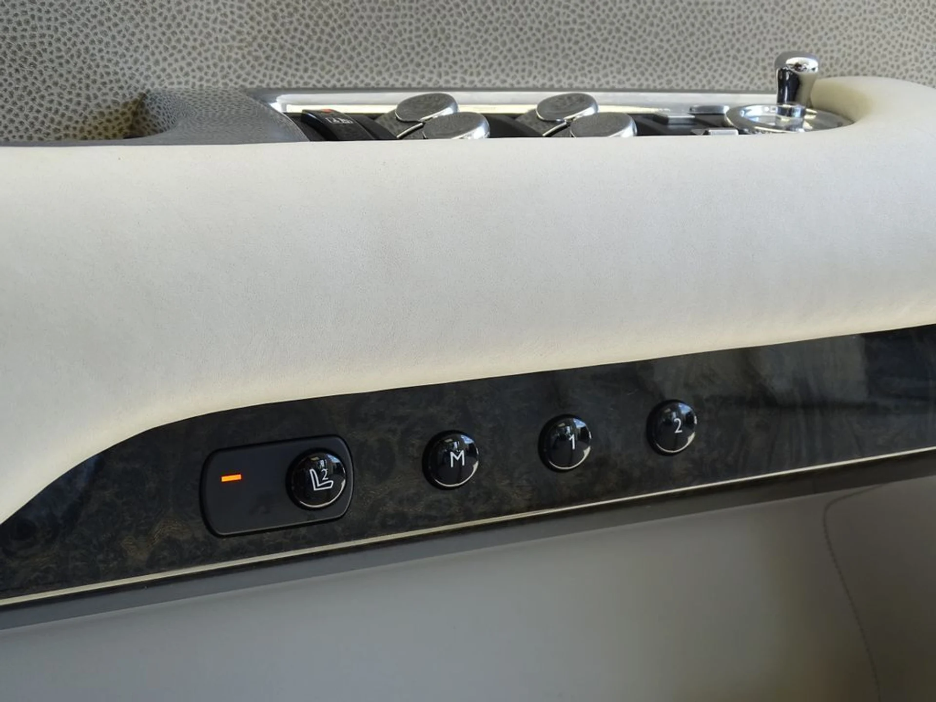 mph020_241945666_exmouavcvfs0h9r3t79c4uzzdvfx_aa8c596641