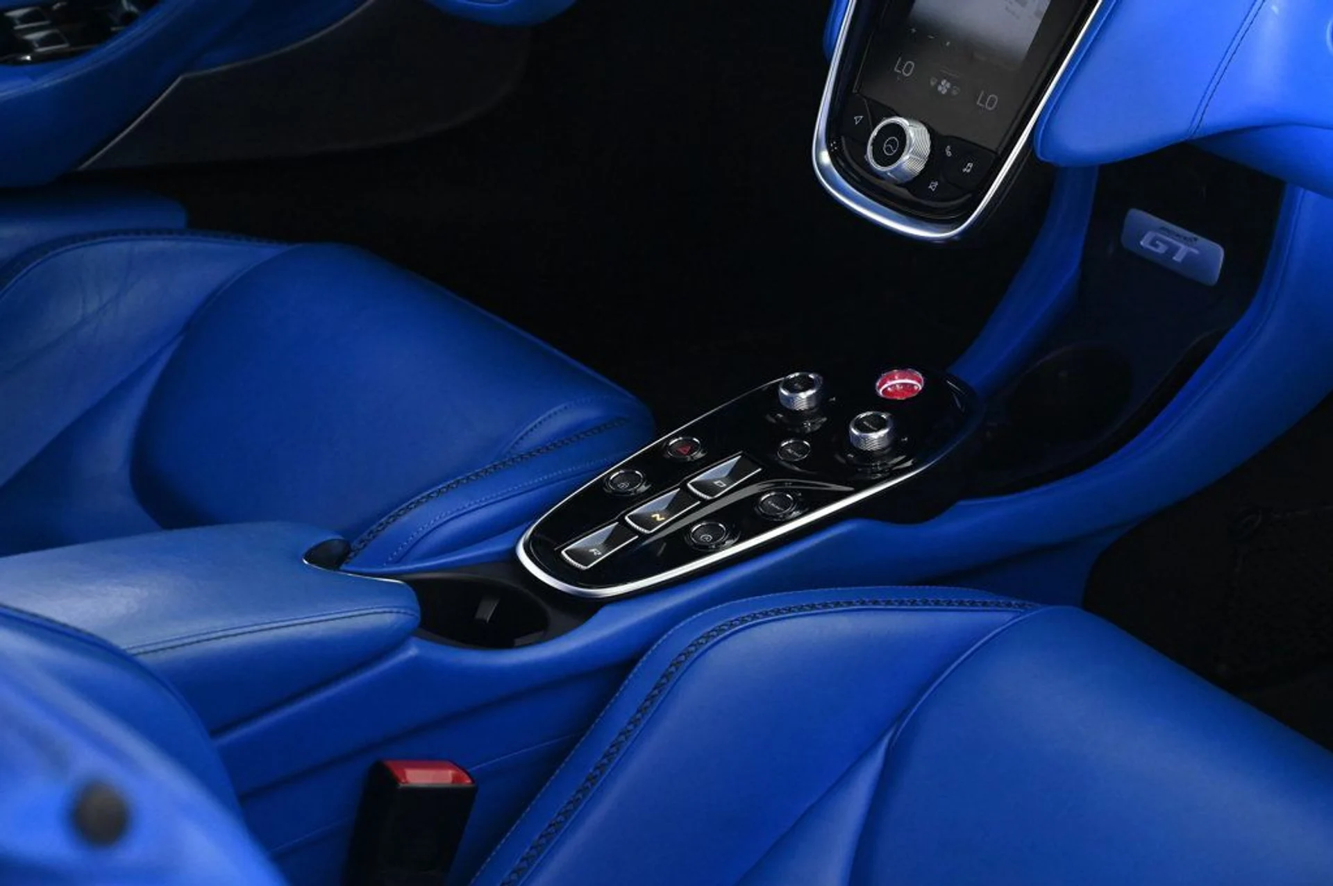 mph020_2425098014_used_2022_mclaren_gt_luxe_11350_22969993_20_1024_ace05c97f1