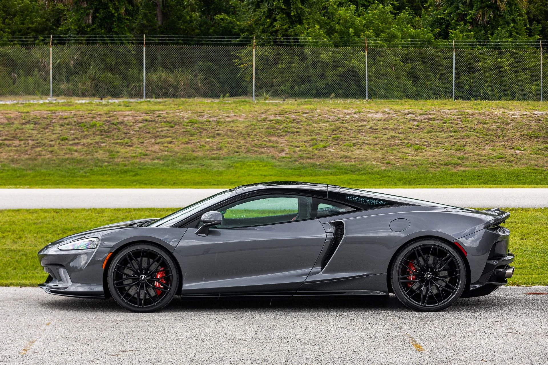 mph020_2426046010_313_p21_l_f193f03eb2