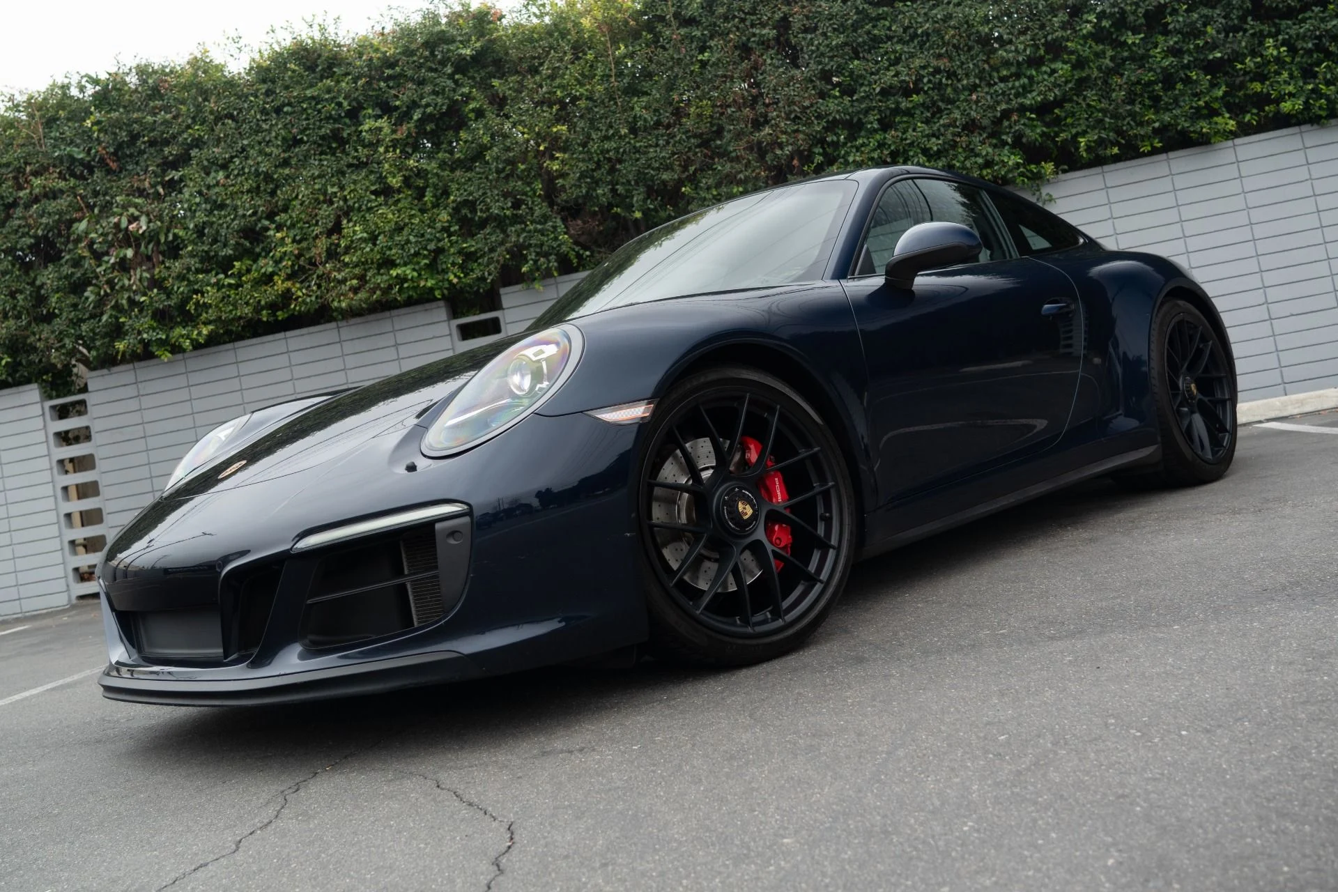 mph020_2428458541_Used_2017_Porsche_911_Carrera_GTS_1757460668_4c4decafea