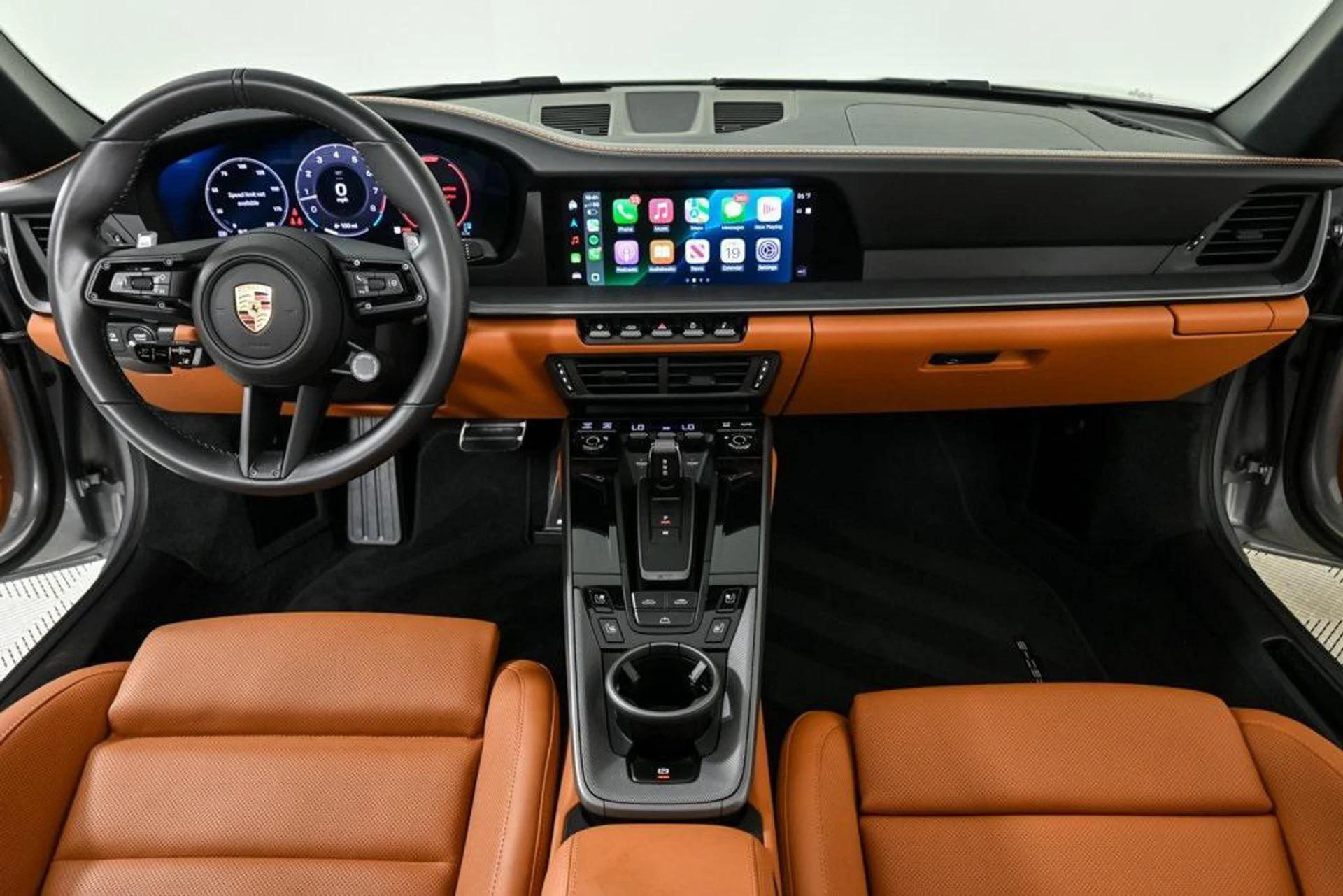 mph020_2430083362_thd8_Gbhw64sipr4_YP_Rb_PSY_Dii_E_615e77757a