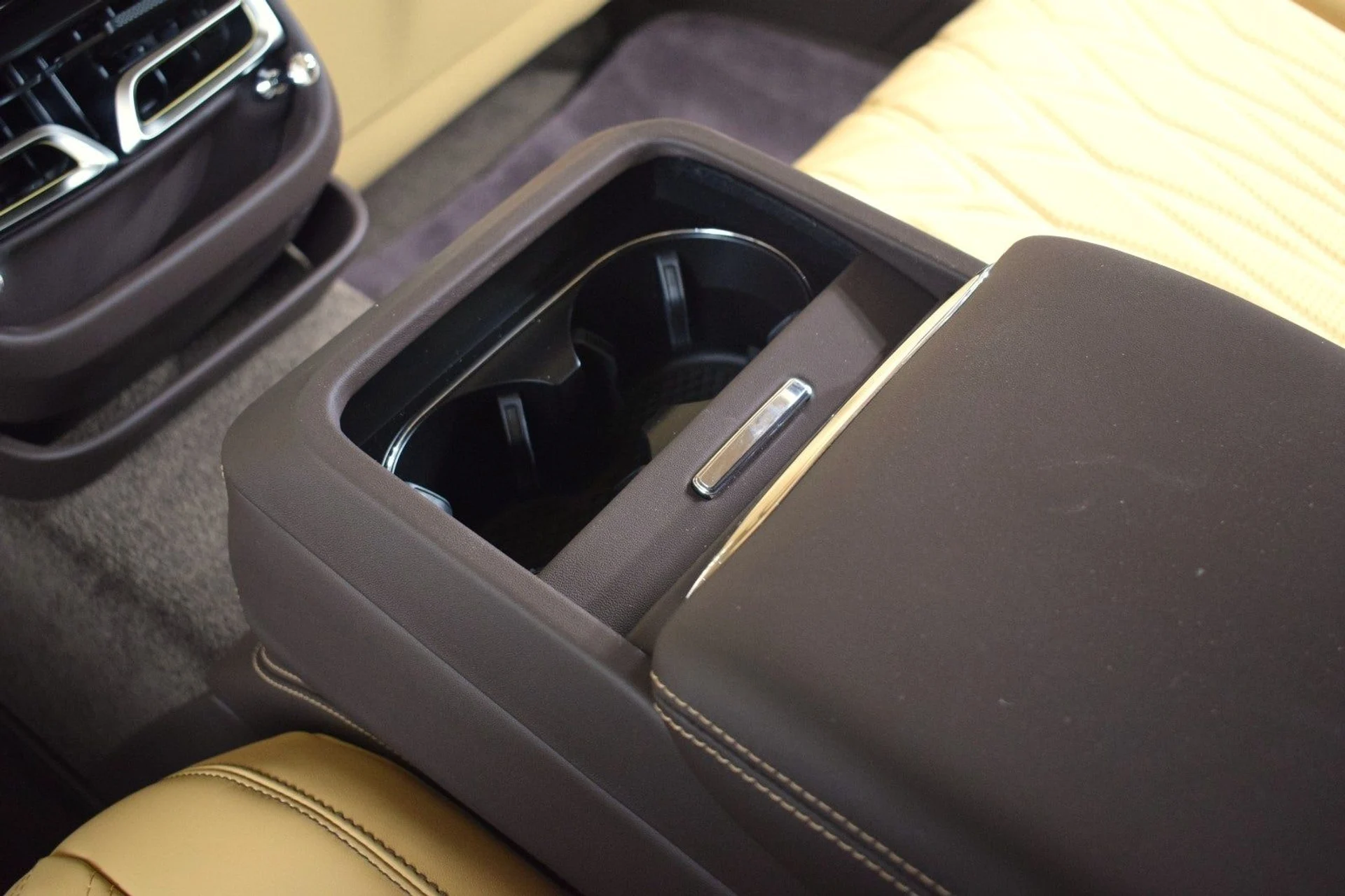 mph020_2430817993_f6cbe5cfddc2c7763035d0a699045a27x_e448c0b050