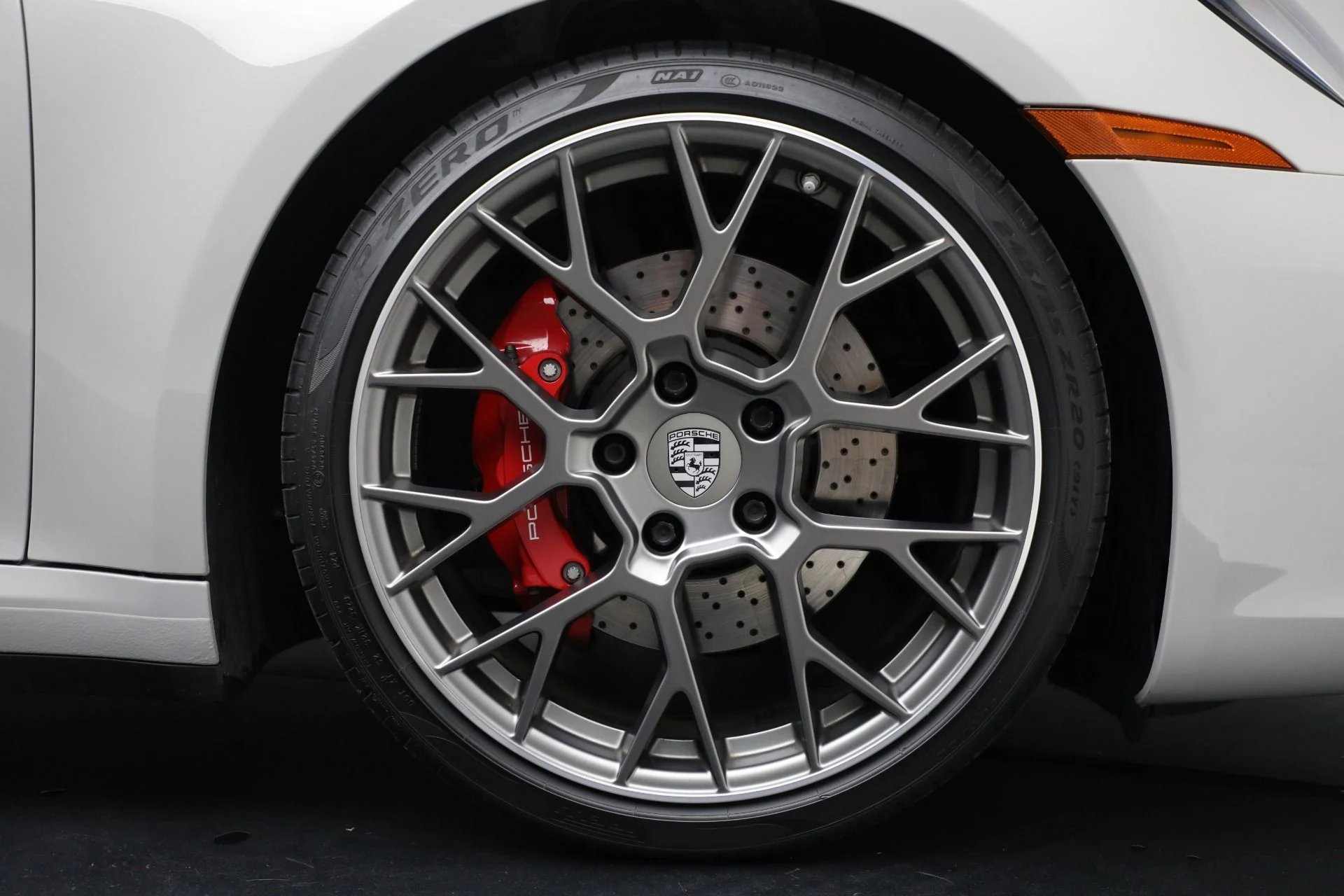 mph020_2432234302_Used_2021_Porsche_911_Carrera_S_1760990631_3a28dadd81