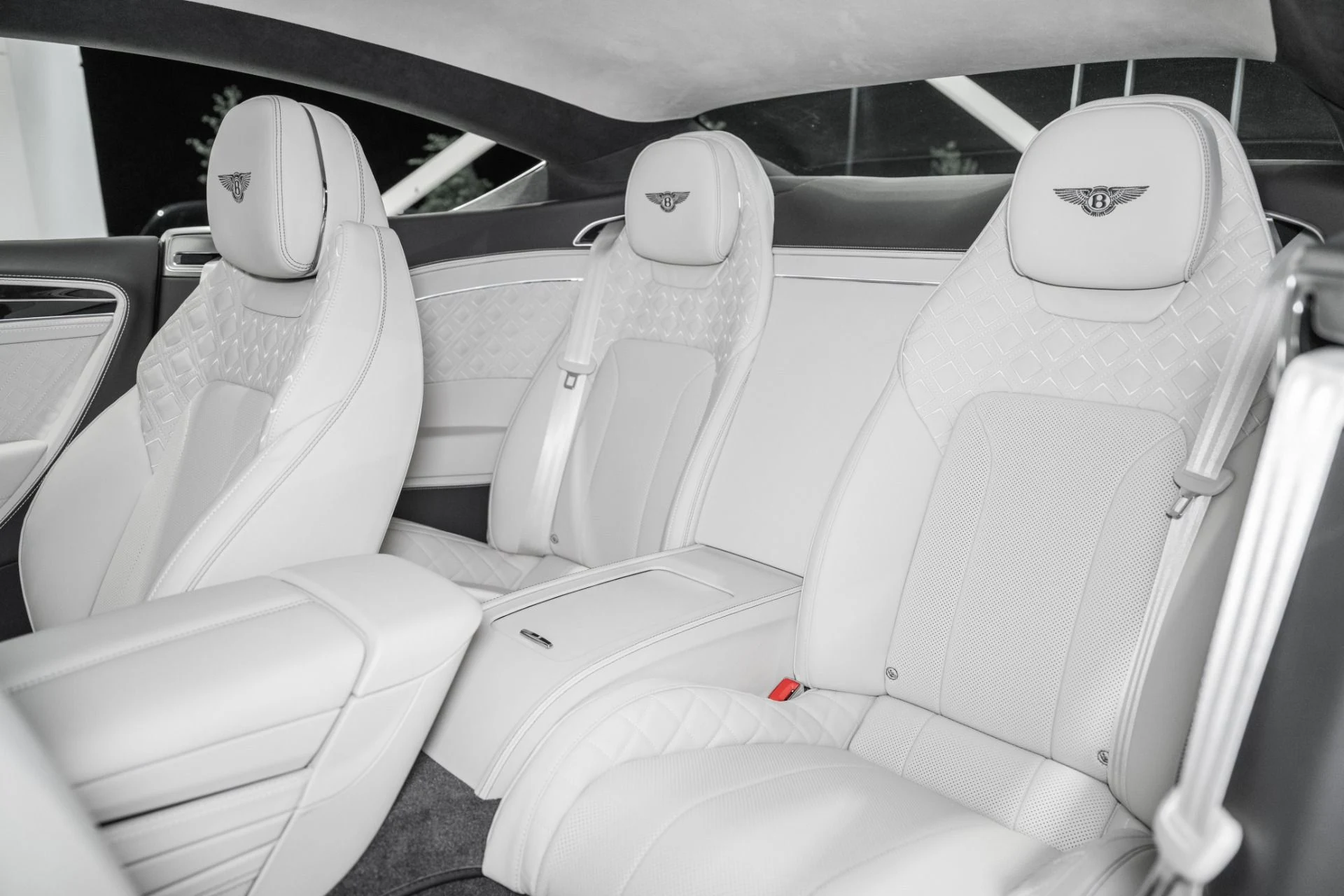 mph020_2433858132_Used_2023_Bentley_Continental_1781624184_d86188a68d
