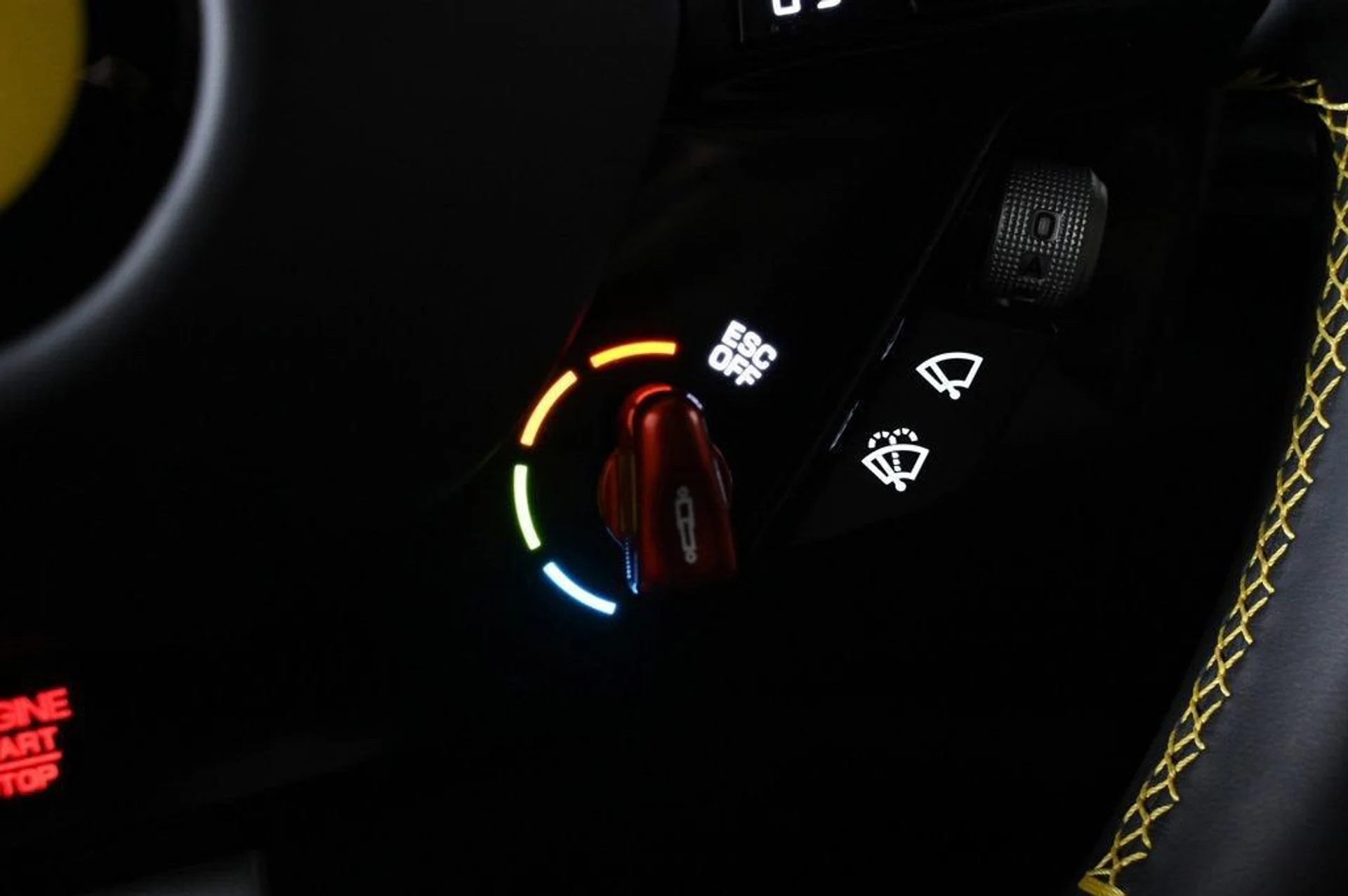 mph020_244339750_8775875127974255b912524591509a1c_024e27e2b1