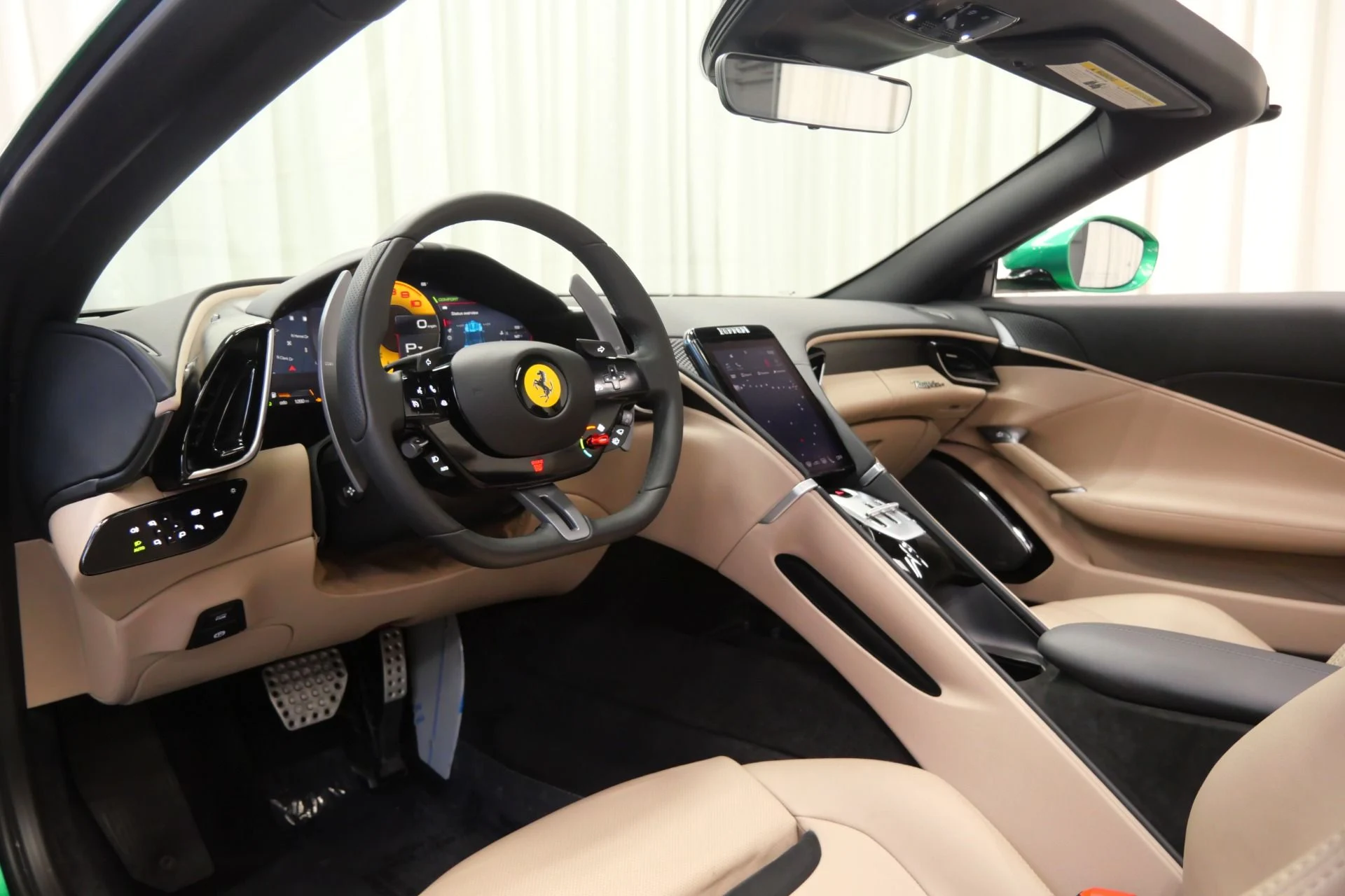 mph020_2445700916_Used_2024_Ferrari_Roma_Spider_1760553098_6882839d4a