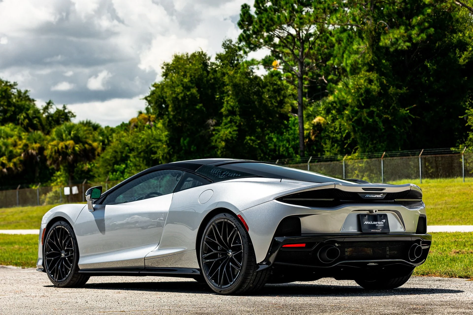 mph020_2447669075_137_p21_l_55238a1004