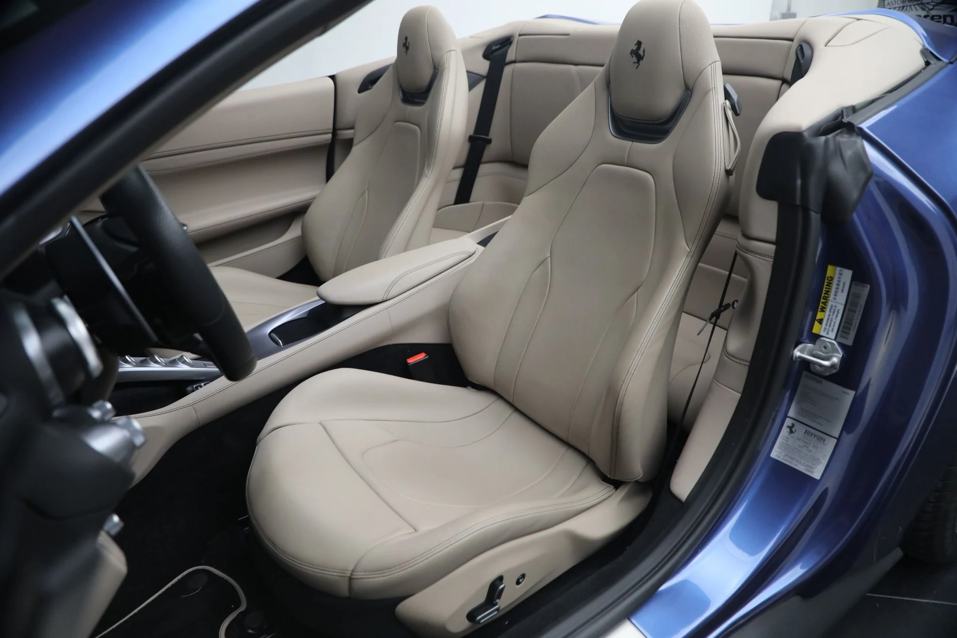 mph020_2450019504_Used_2020_Ferrari_Portofino_1771280099_3da8acbd47