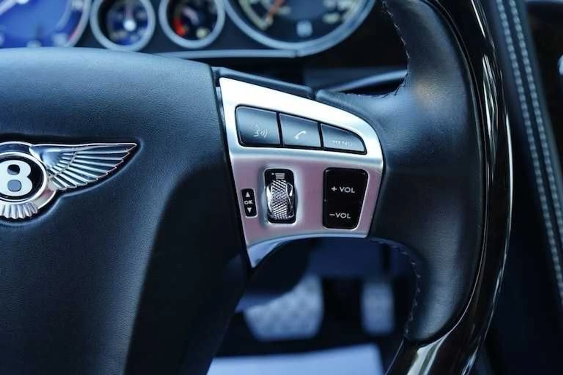 mph020_2451881100_2bce0a2056410002112a725d99f679f7x_e4bb8ee761