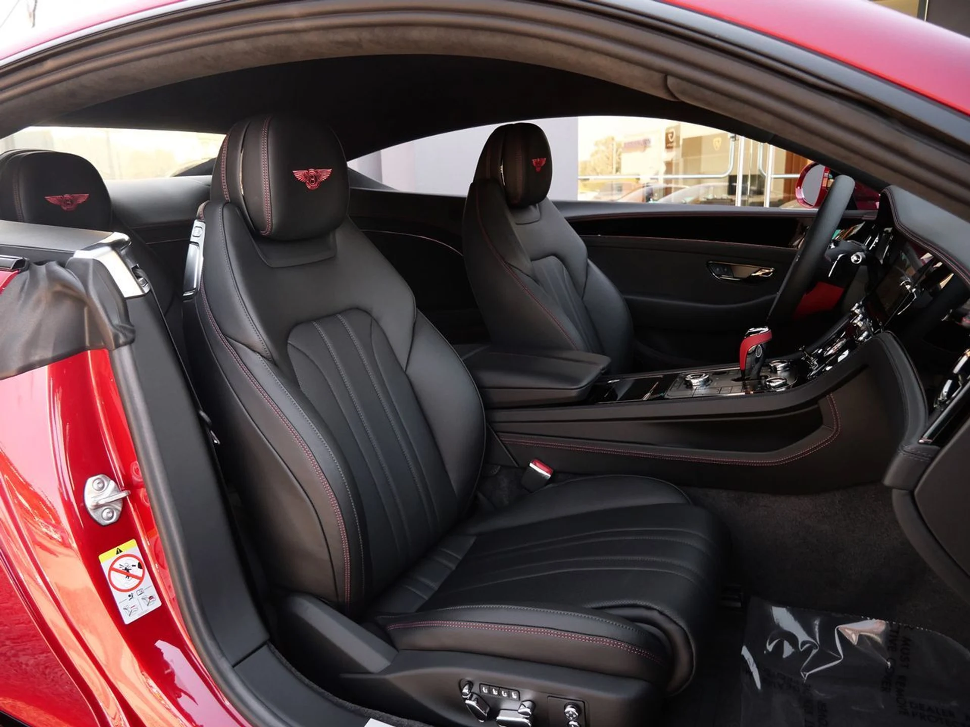 mph020_2456901300_1b0595f10174ad612a94a33b78f151a0x_4650e61e3e