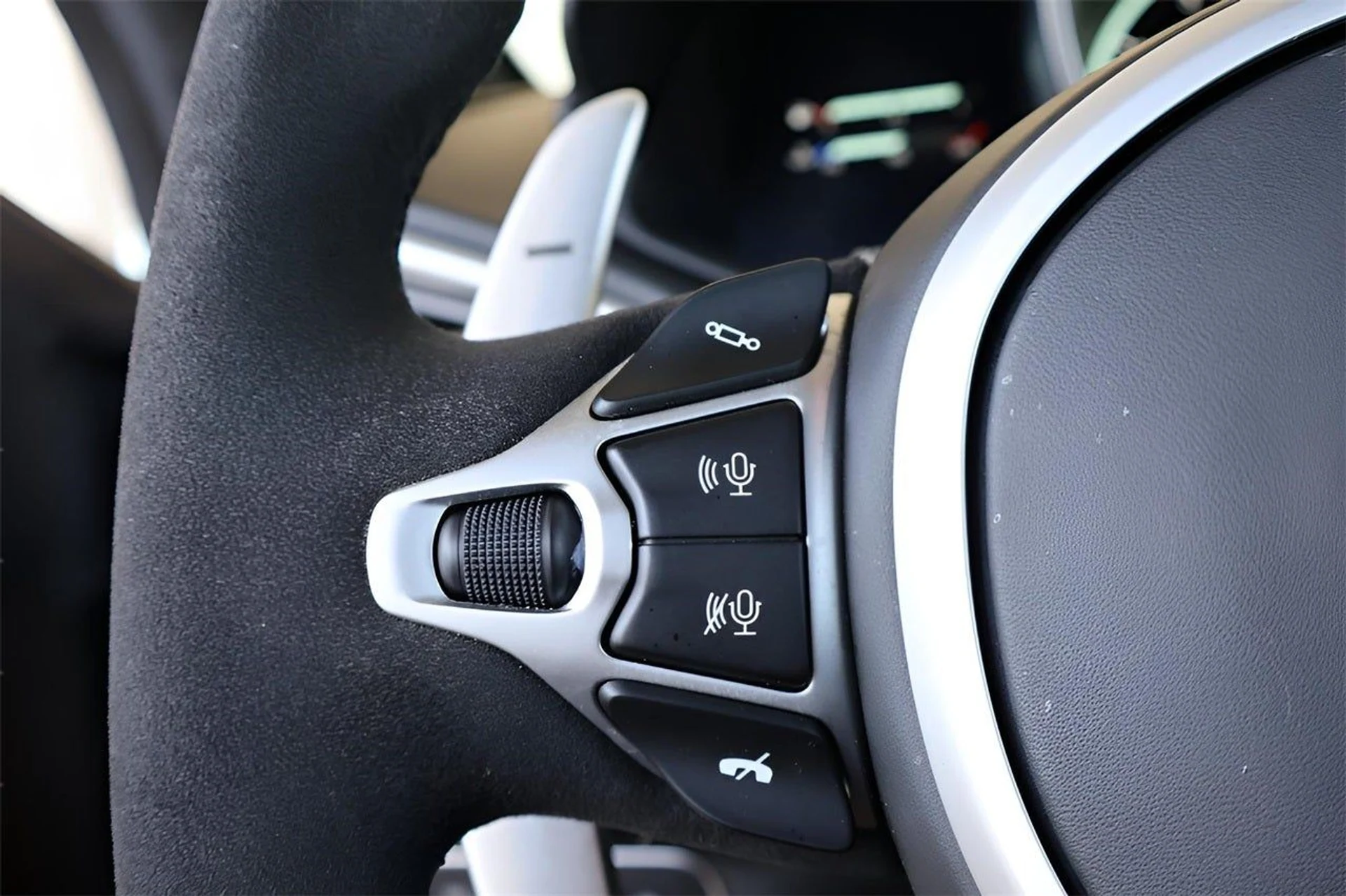 mph020_2456943050_21_d0a108d817