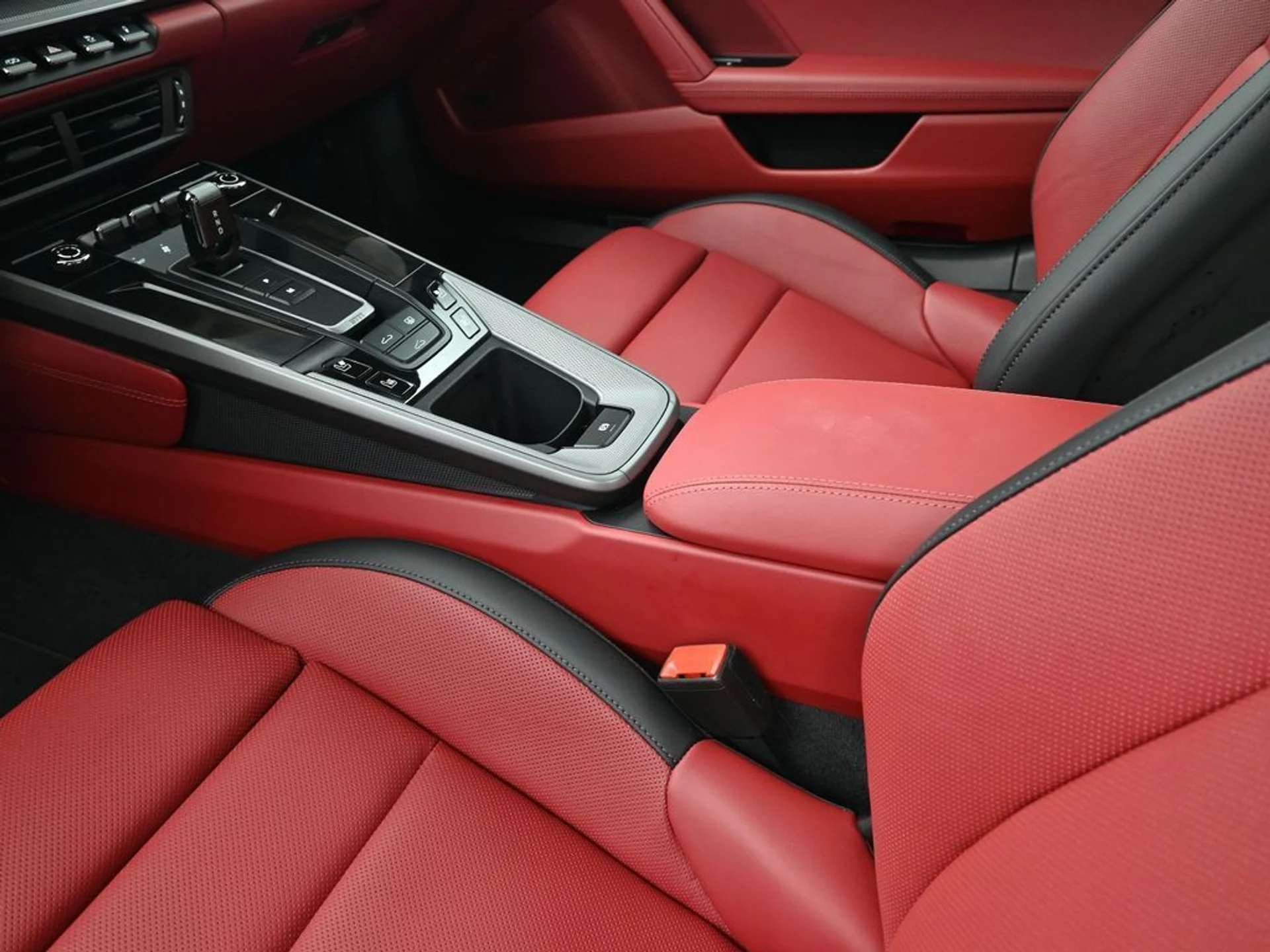 mph020_2460033657_1c9d96c050dbddfaf76d8cf282e1ca38x_24d1de5424