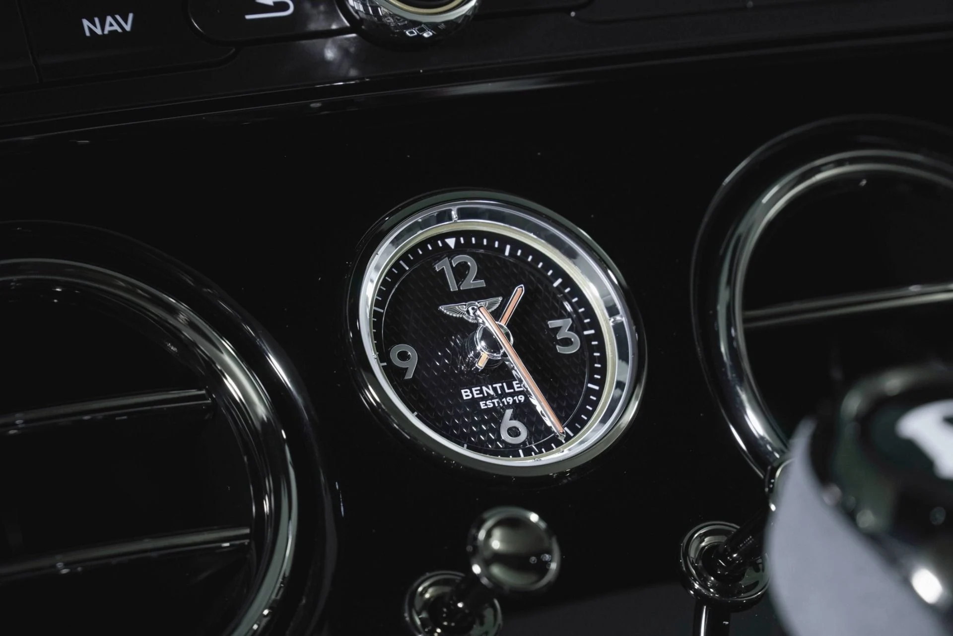 mph020_2460099801_New_2026_Bentley_Continental_GTC_S_1779813557_891a30b296