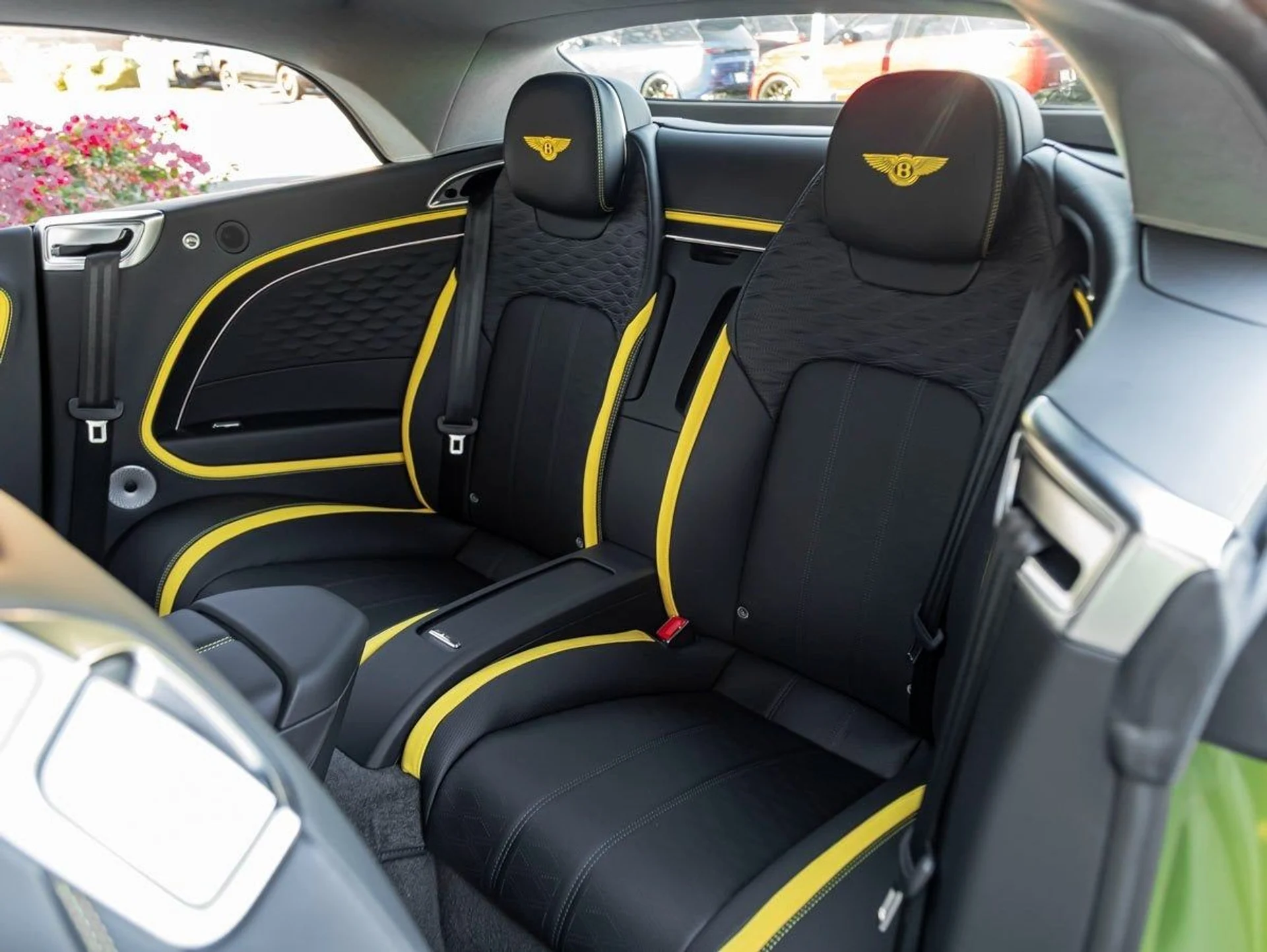 mph020_2462111609_21_18788c01e4