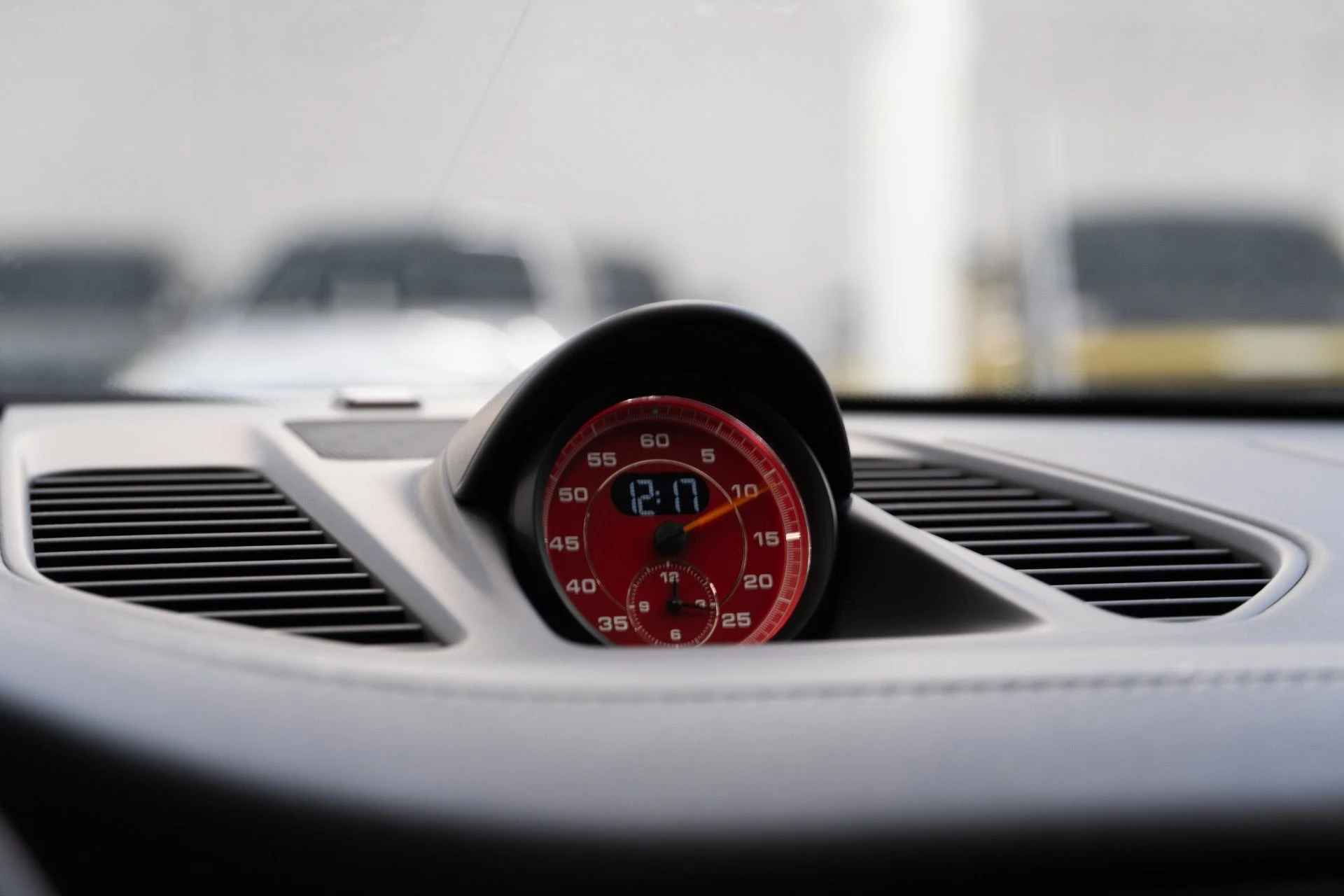 mph020_246486314_Used_2018_Porsche_911_GT_3_1761338544_ca2d7e009e