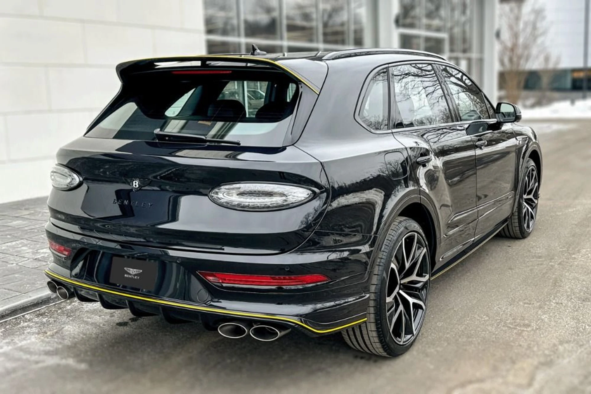 mph020_24657580_New_2026_Bentley_Bentayga_Speed_1770287407_0e85e61f04